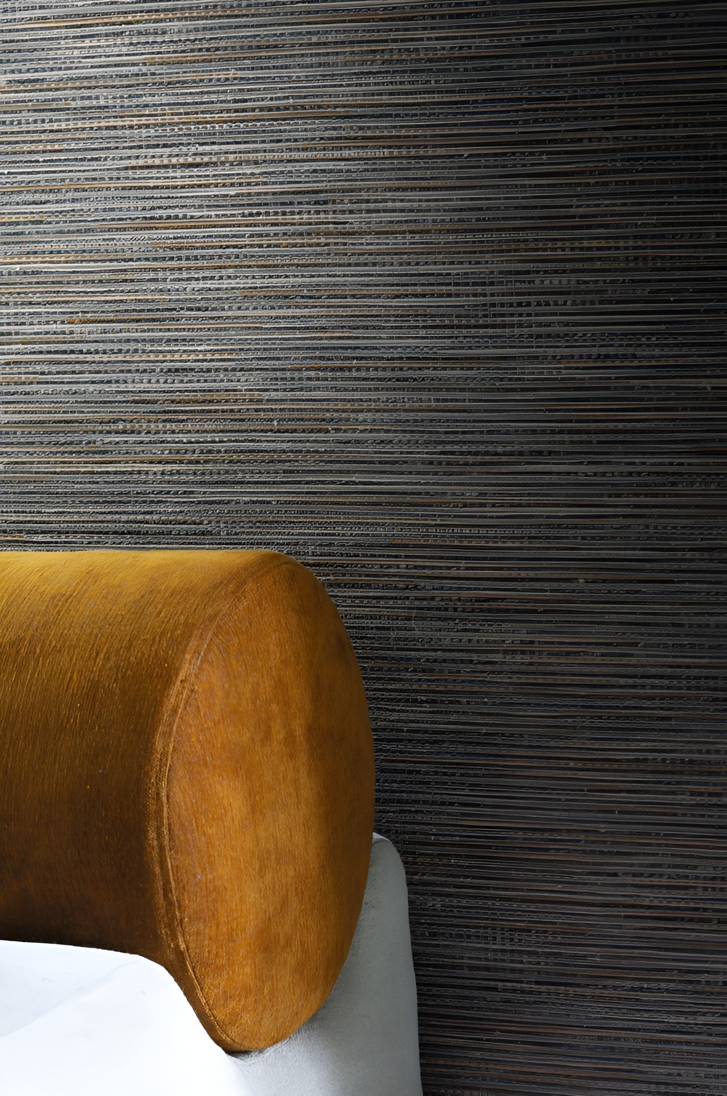 Textile wallpaper with a structural canvas imitation VAGAR - GRIS NUAGE gray with bronze