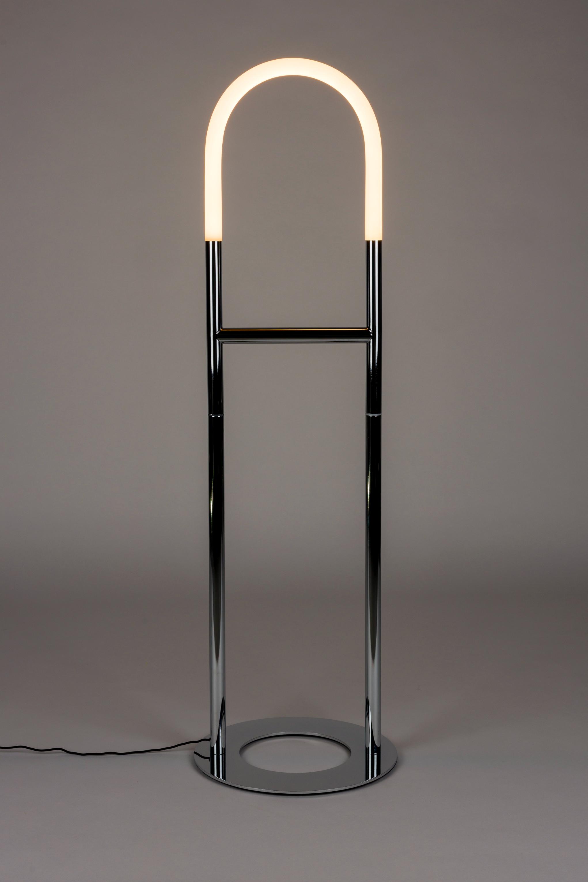 Lampa podłogowa ARCH srebrny