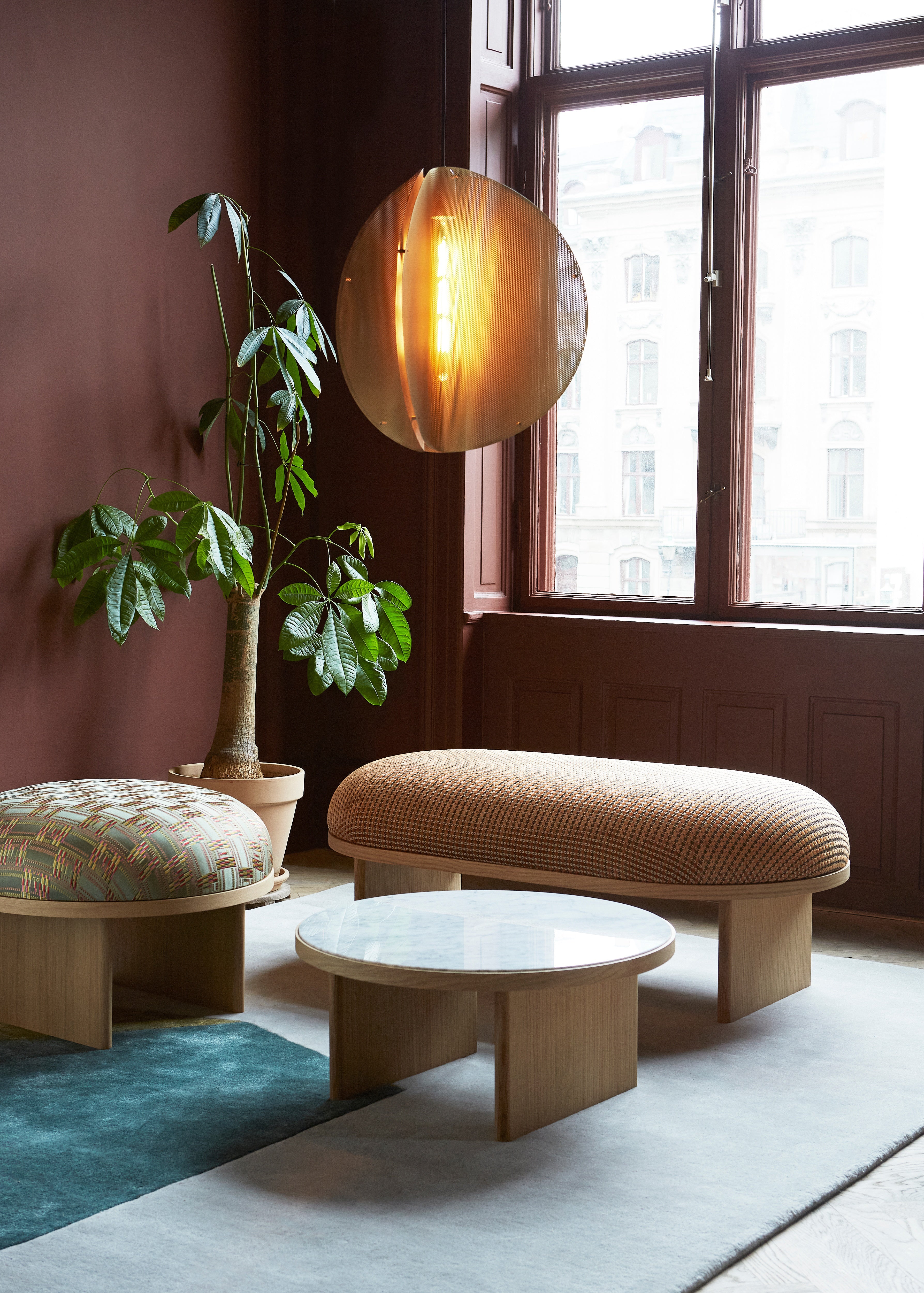 PROXIMA brass pendant lamp