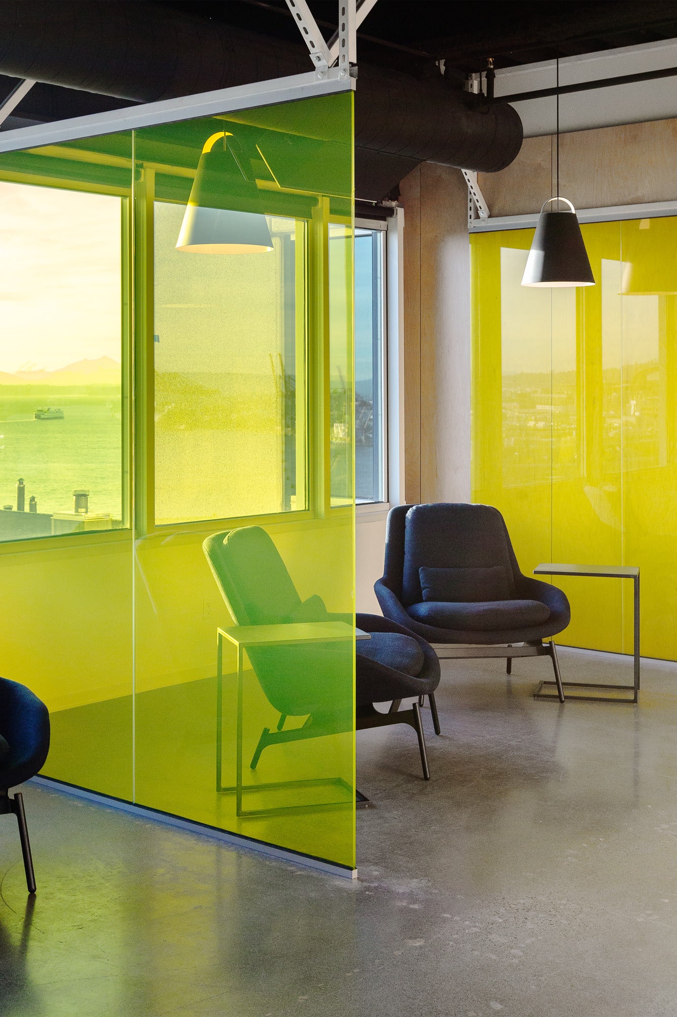 Lampa wisząca ABOVE czarny