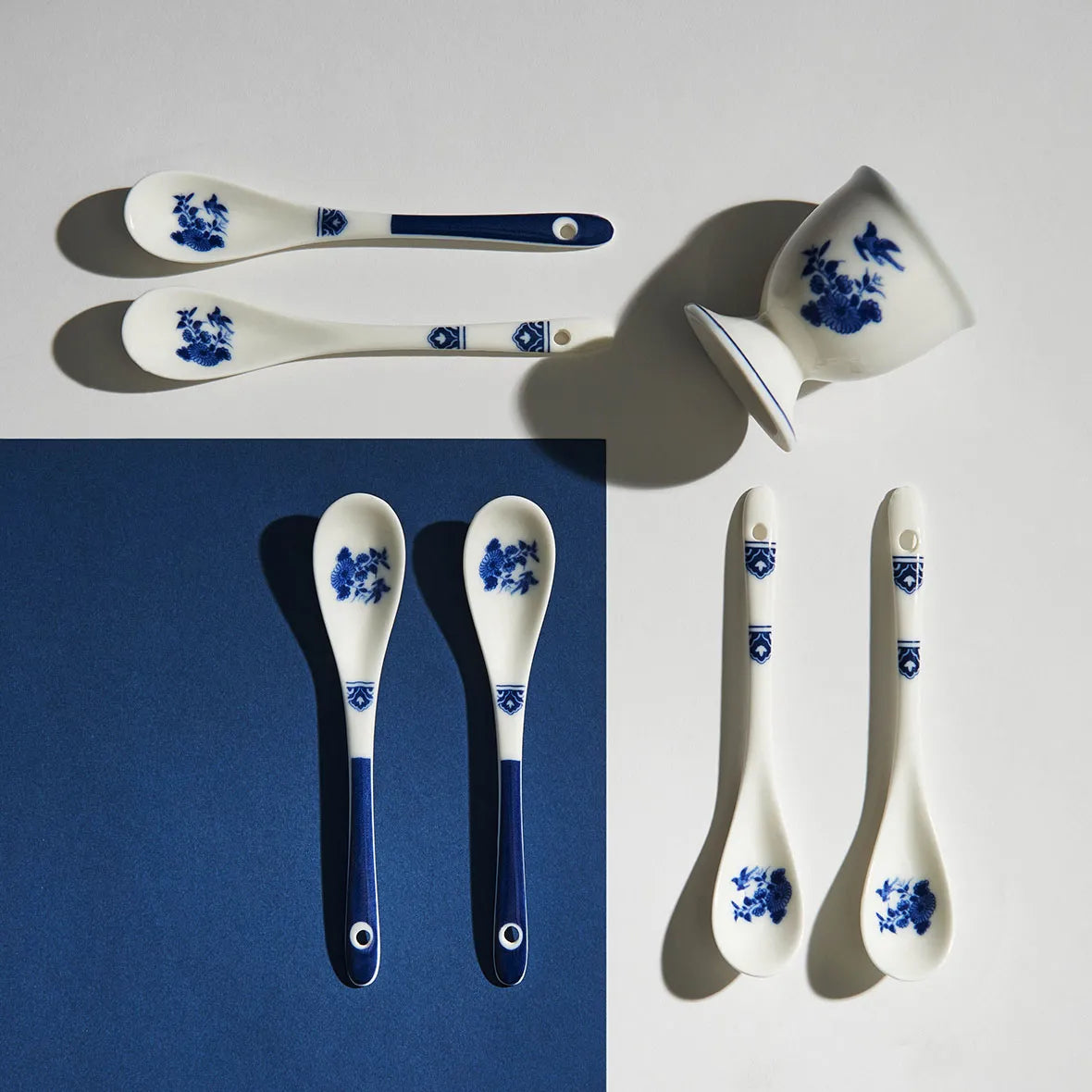 Set von Löffeln DELFTWARE weiß mit Blau