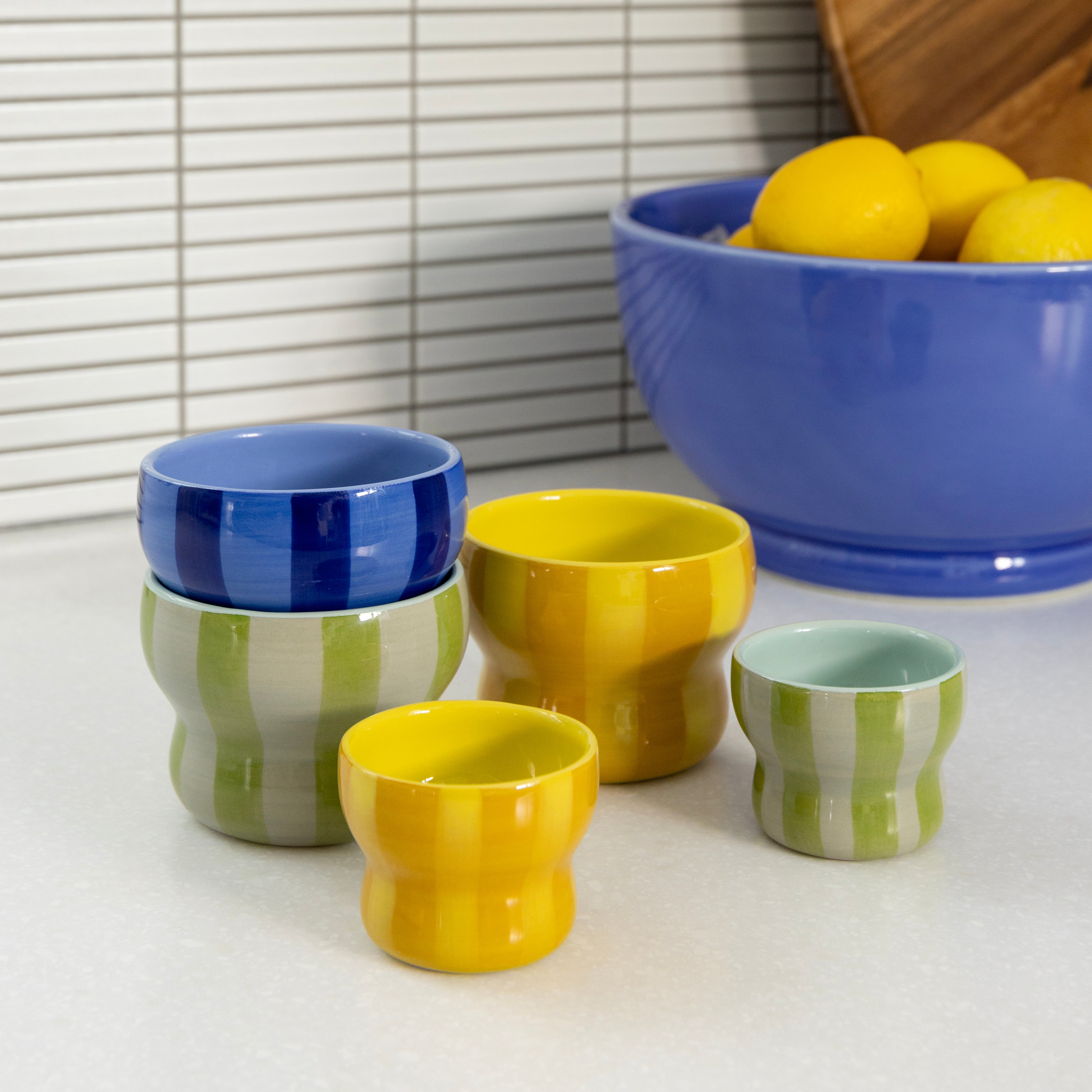 Set von Tassen CIRCUS gelb