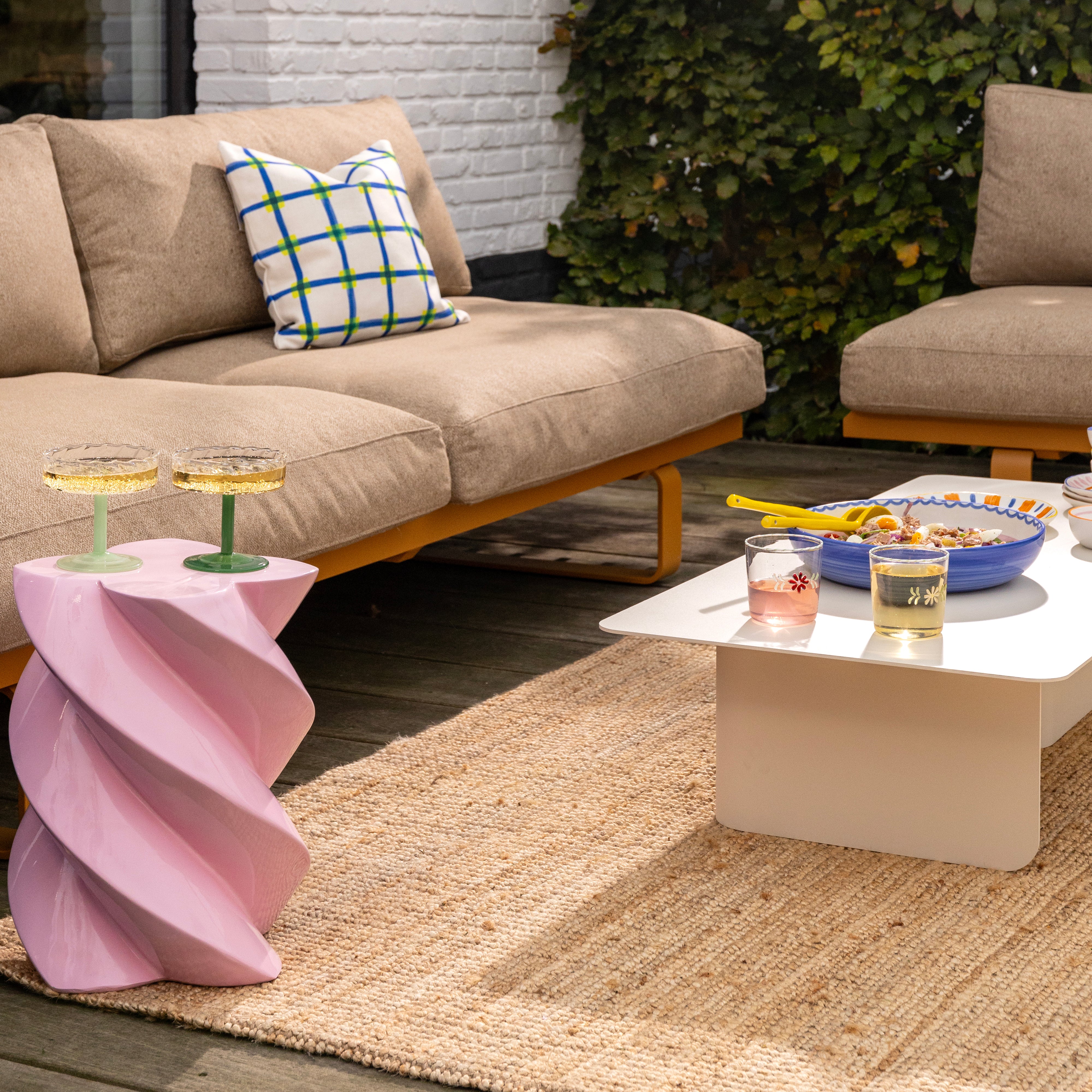 Zestaw szklanek FLORA motyw czerwonych kwiatów