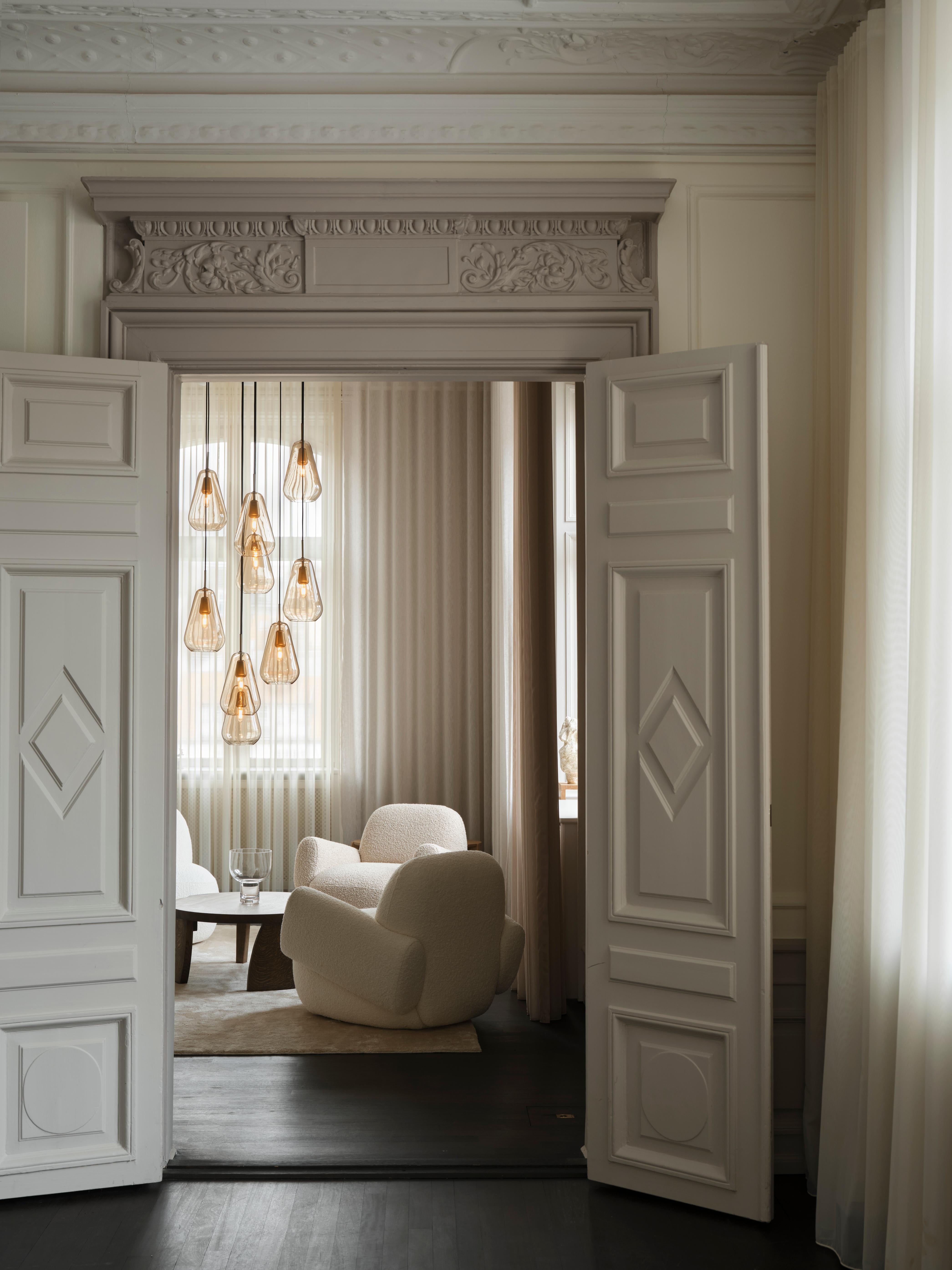 ANOLI Chandelier 13 in gold with golden glass