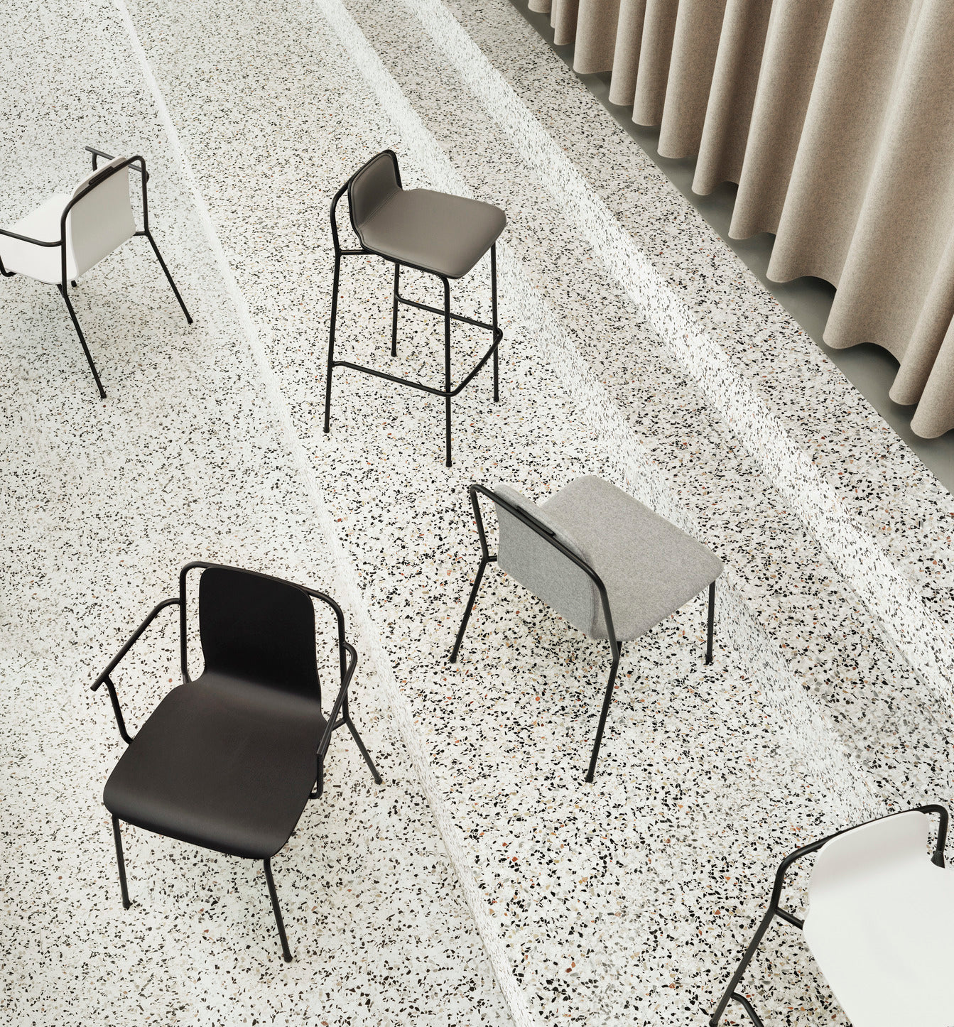 Chair with armrests Studio Jasnoszary Jesion Veneer with a black base