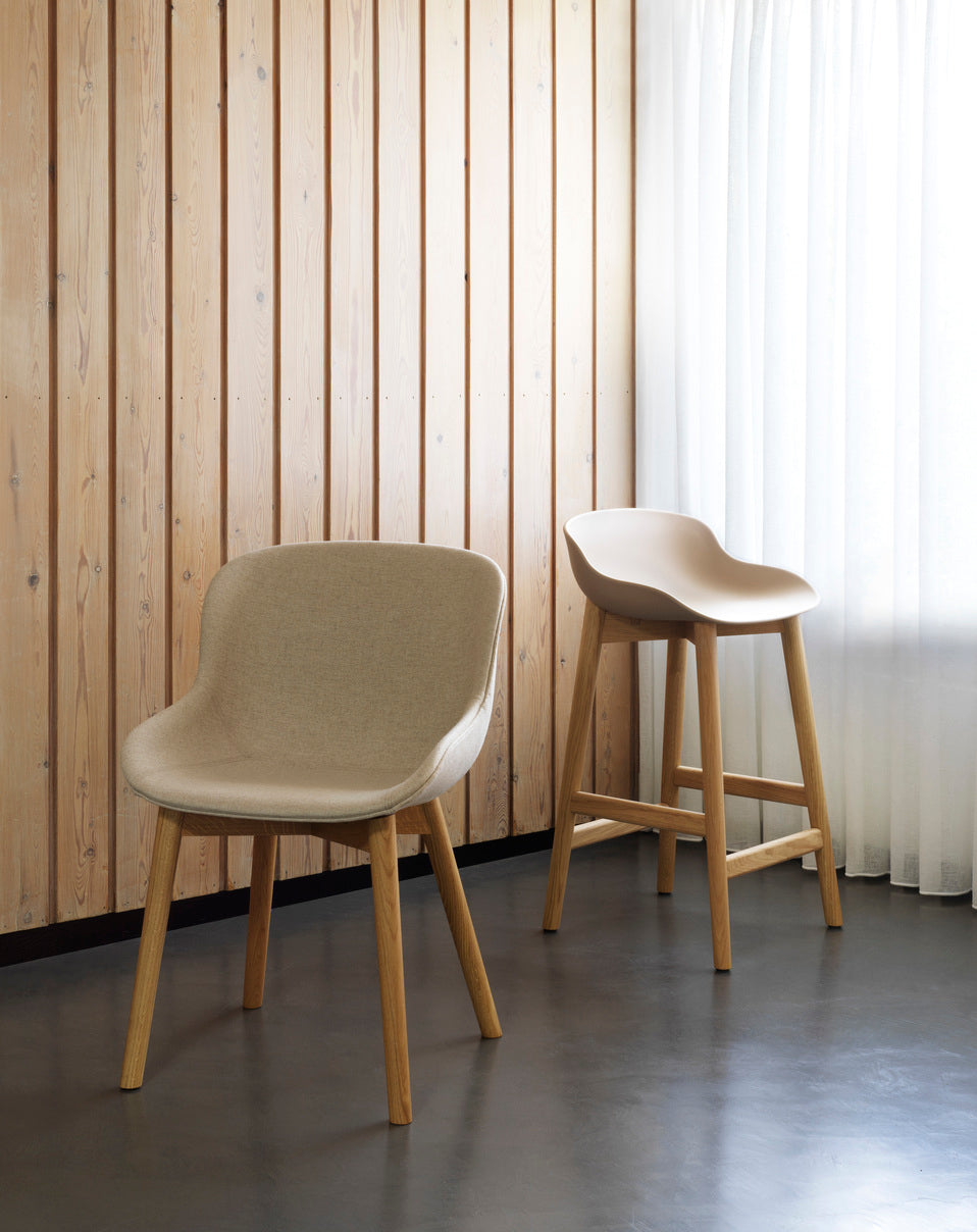 White Hyg Upholstered Bar Chair with an oak base