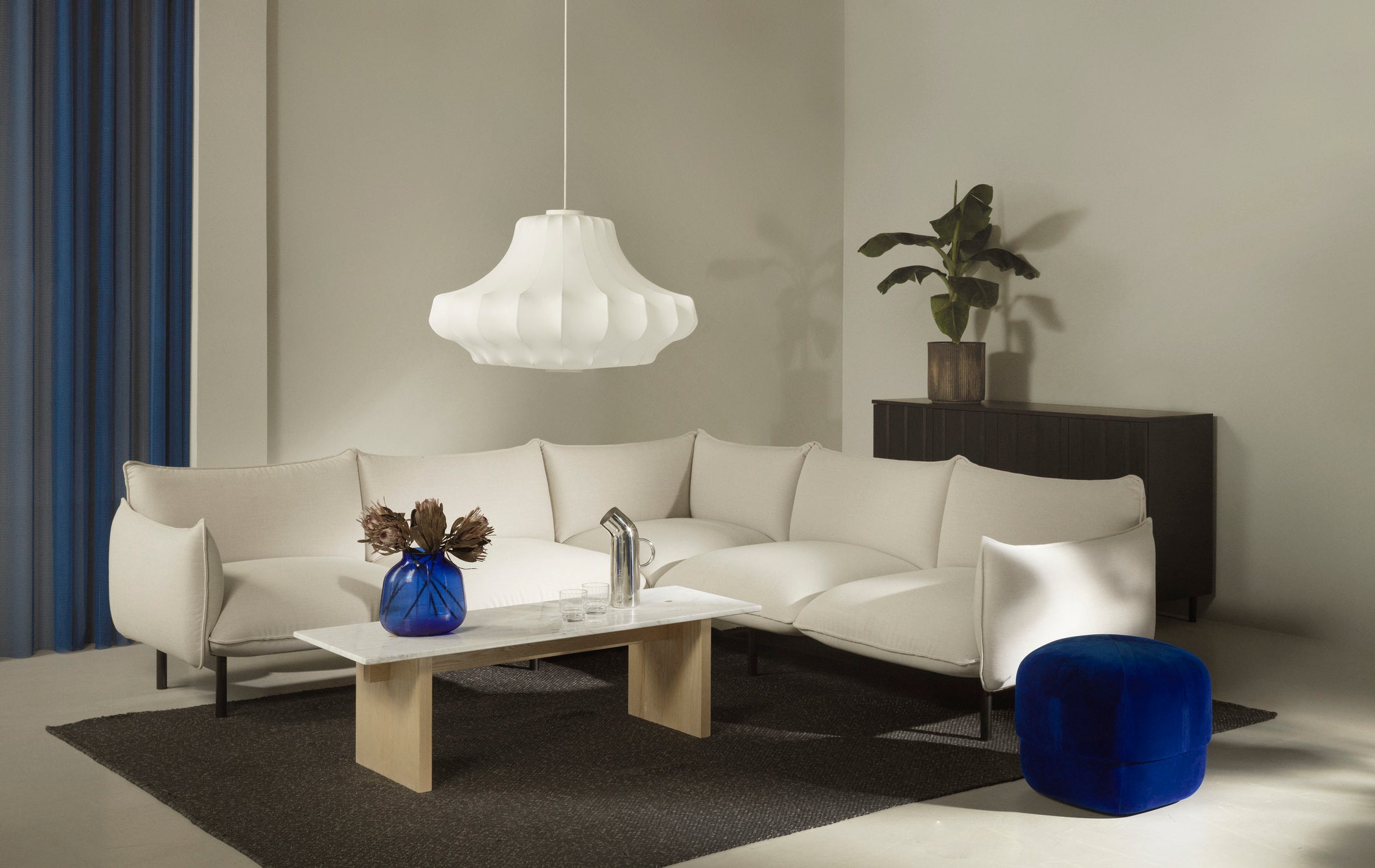 Solid weißer Couchtisch