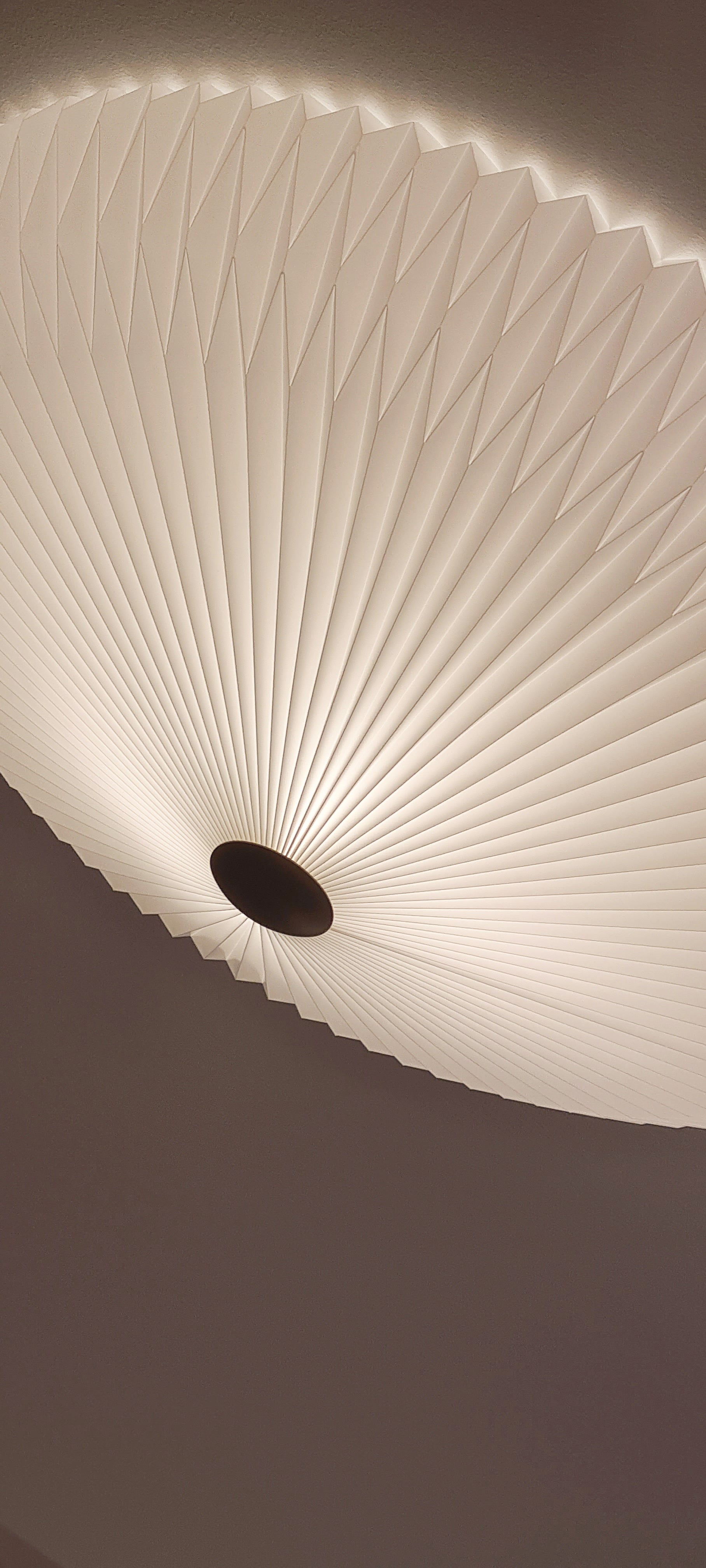 Lampa ścienna MODEL 23 biały ze złotym