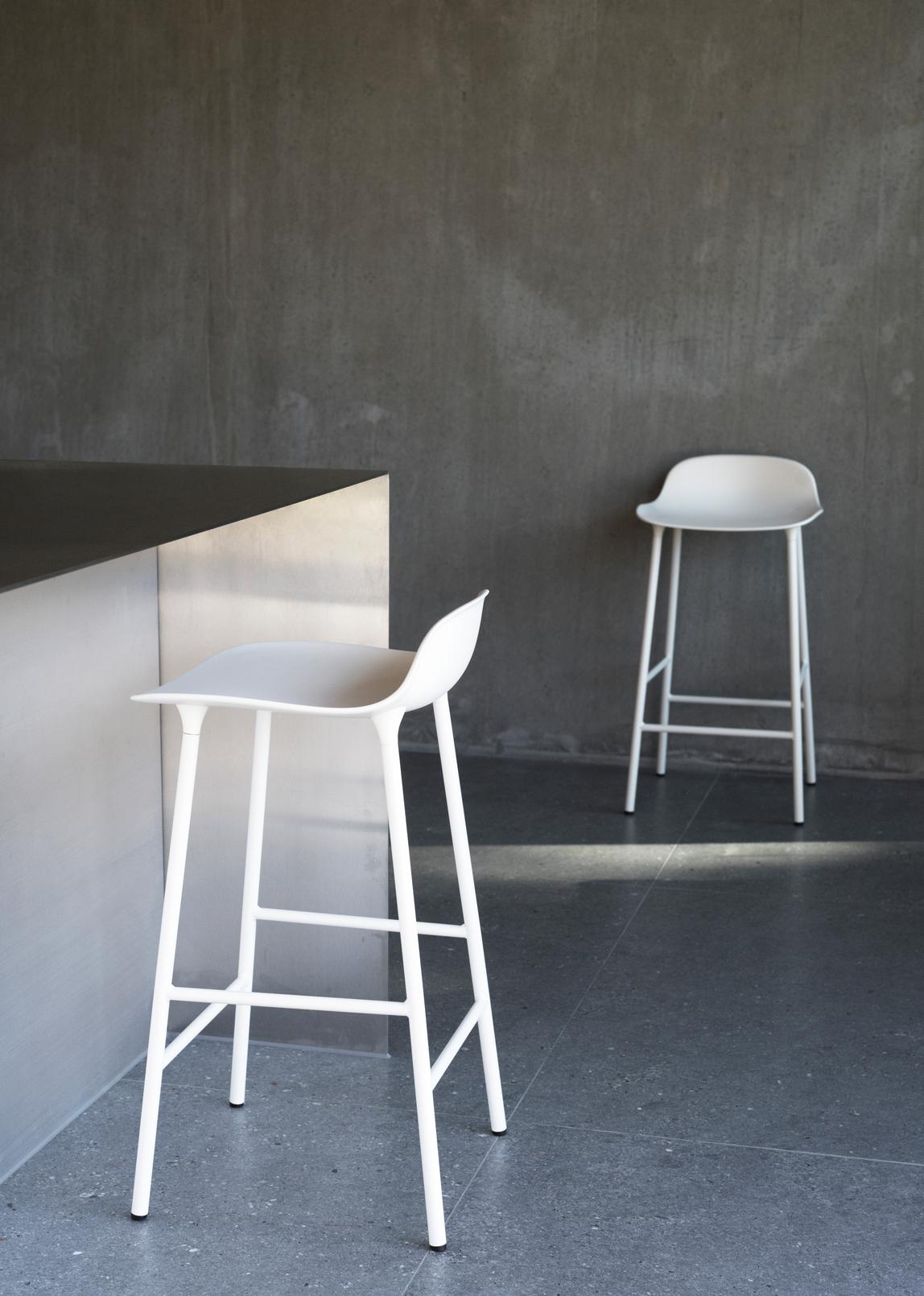 Hocker forms warm gray