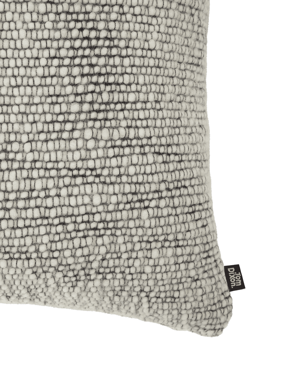 Poduszka THREAD kremowy z czarnym