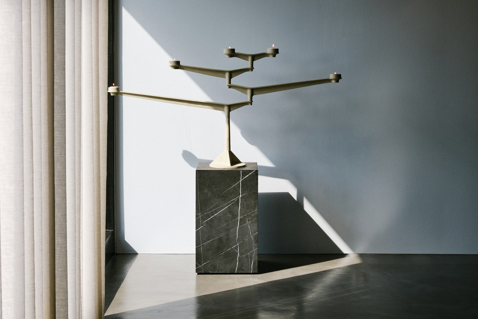 Kerzenhalter SPIN cremefarben