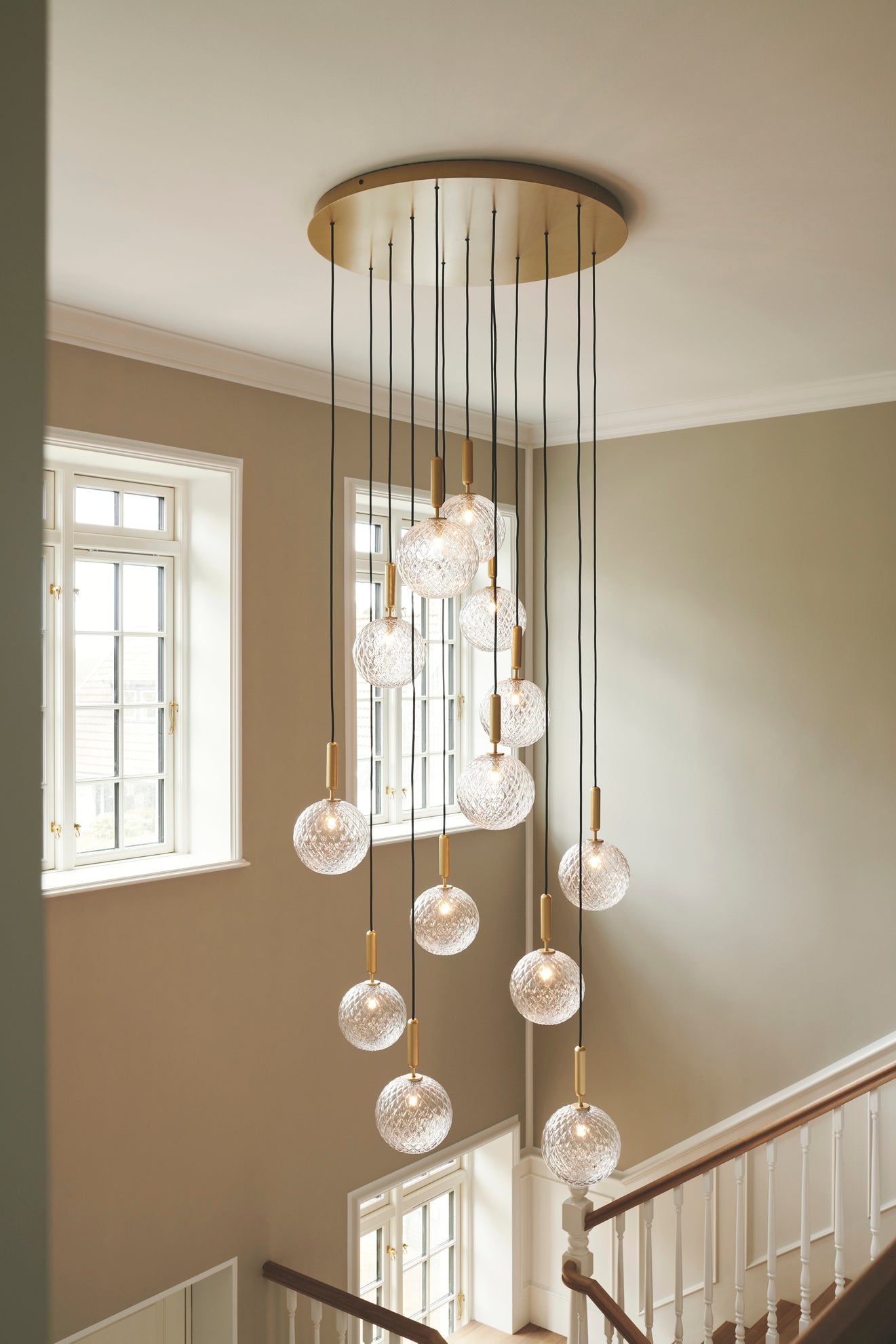 Pendelleuchte MIIRA 13 messing mit transparentem Glas