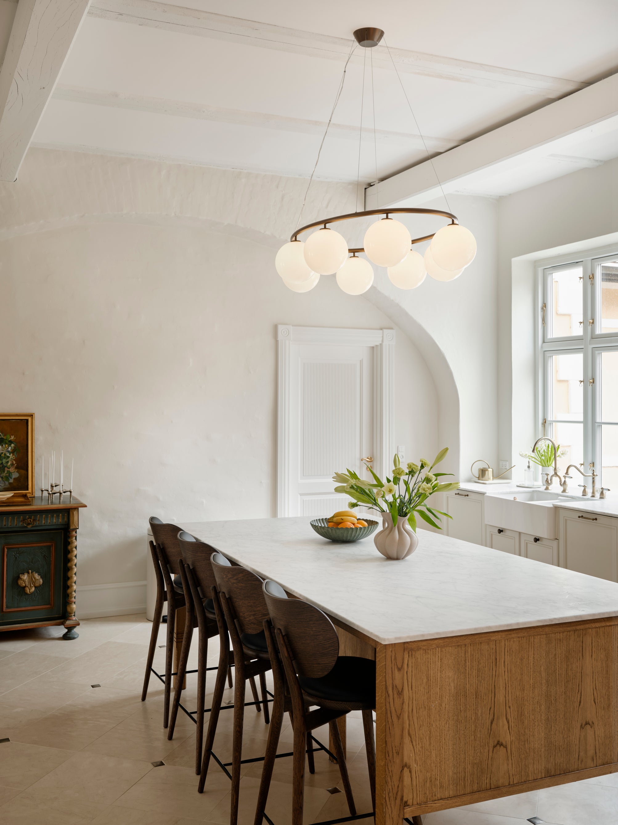 MIIRA 8 OVAL Pendant Lamp in Dark Brown with Opal Glass