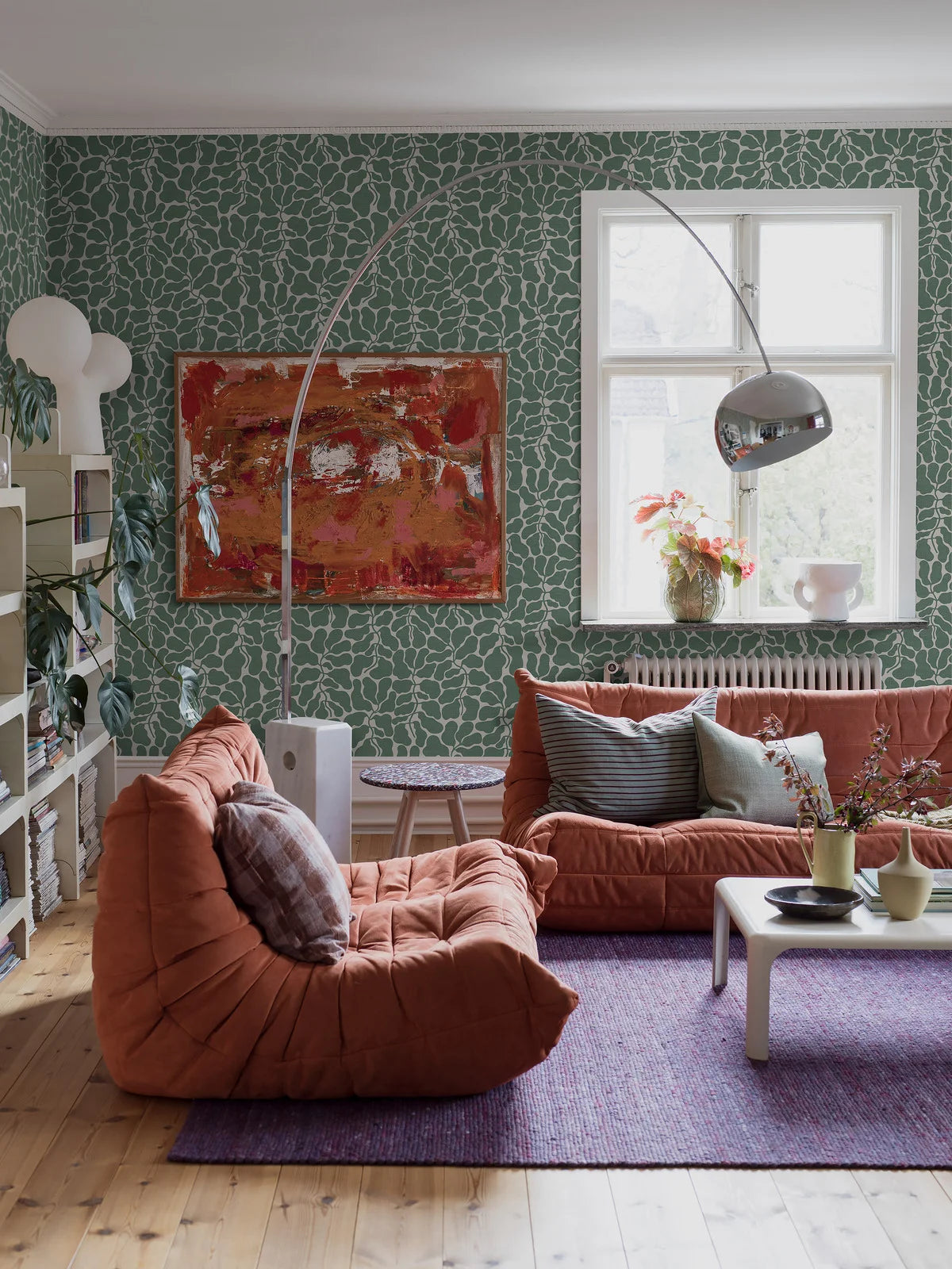 Non-woven paper wallpaper with a botanical pattern MY SECRET GARDEN green with white