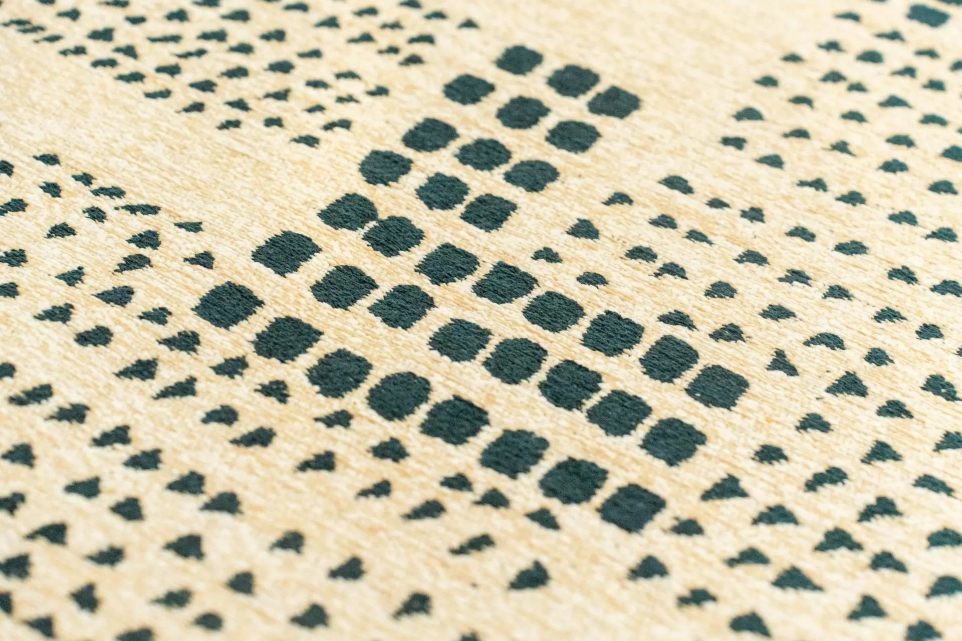 Teppich ZEN beige mit grünem
