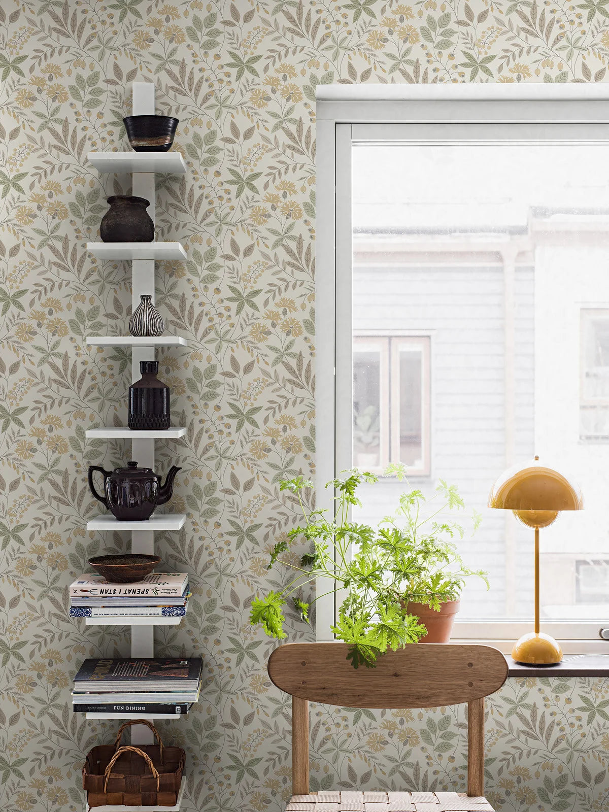 Tapeta flizelinowa papierowa z roślinnym wzorem VILMA jasnobeżowy z zielonym i żółtym