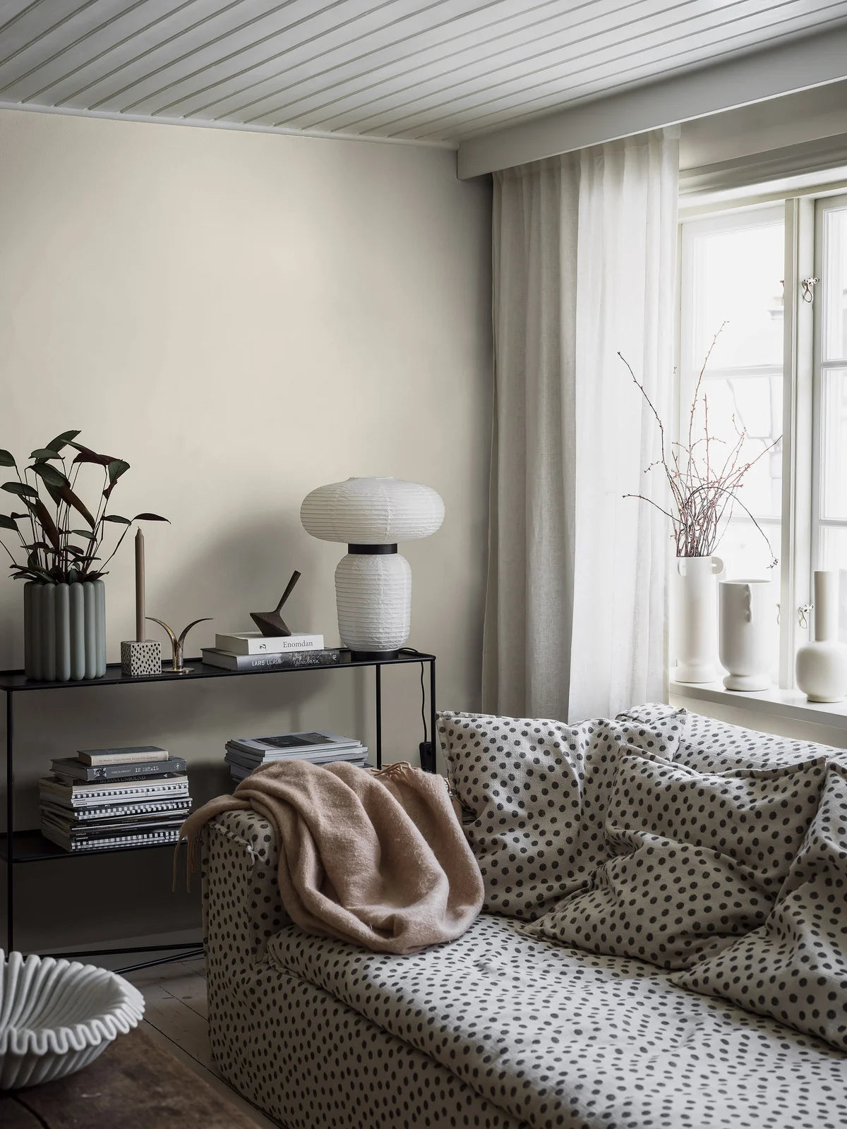 Strukturierte Tapete, die Leinen imitiert - CREME LEINEN