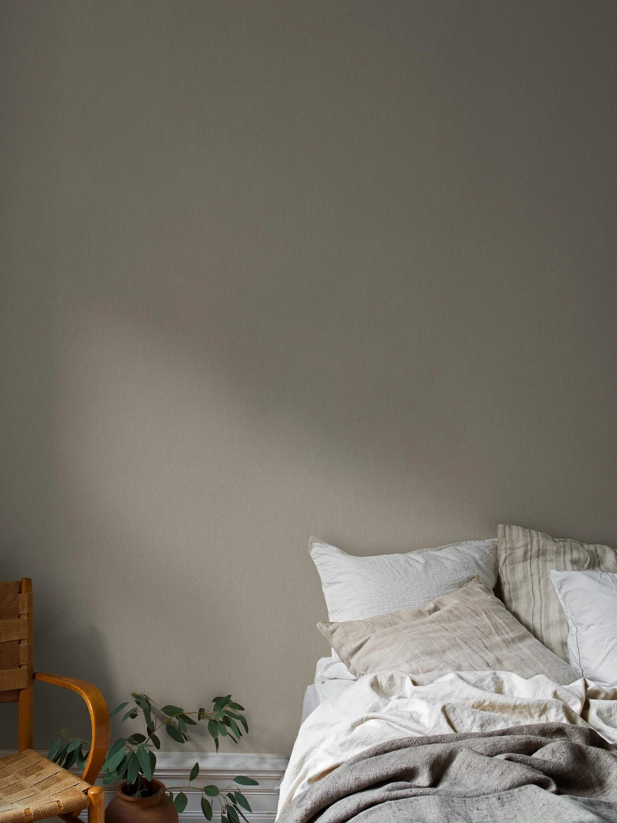 Structural wallpaper imitating linen - NATURAL LINEN dark beige