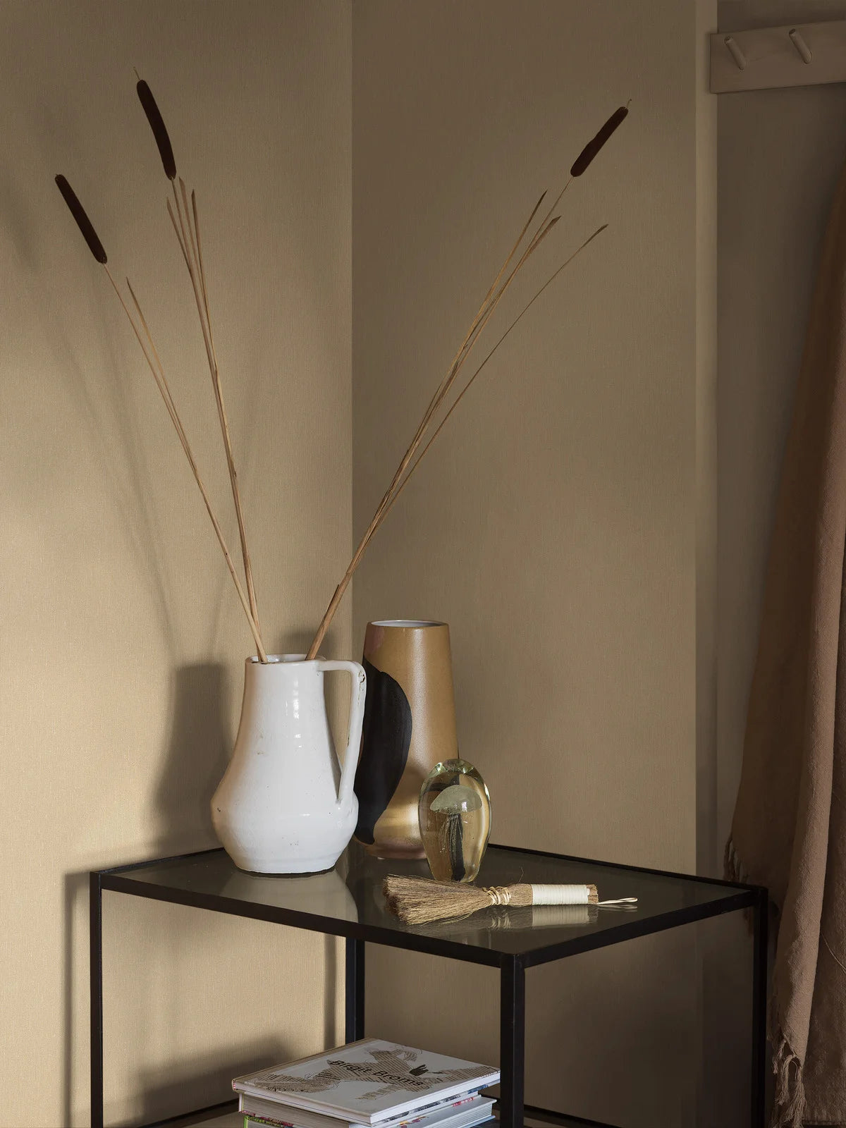 Structural wallpaper resembling linen LINEN - OAT light beige