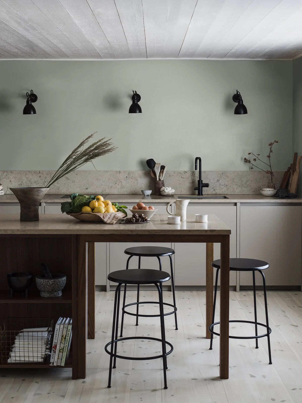 Tapeta strukturalna imitująca len LINEN - SOFT JADE szaro-zielony