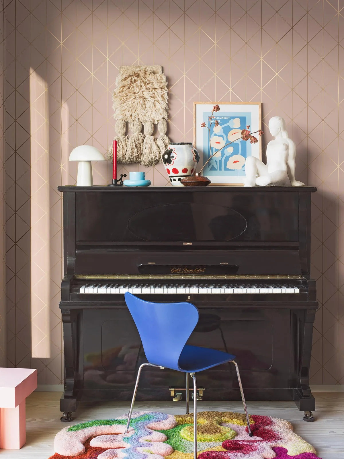 Tapeta flizelinowa papierowa z geometrycznym wzorem DIAMONDS różowy