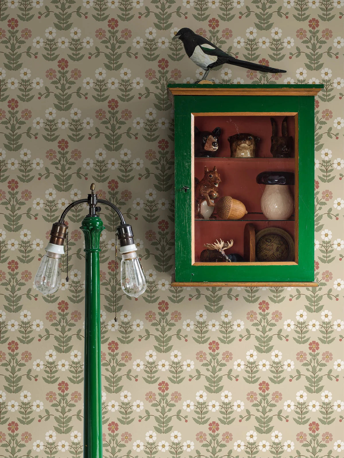 SIPPOR Brown Floral Plant Motif Wallpaper with White