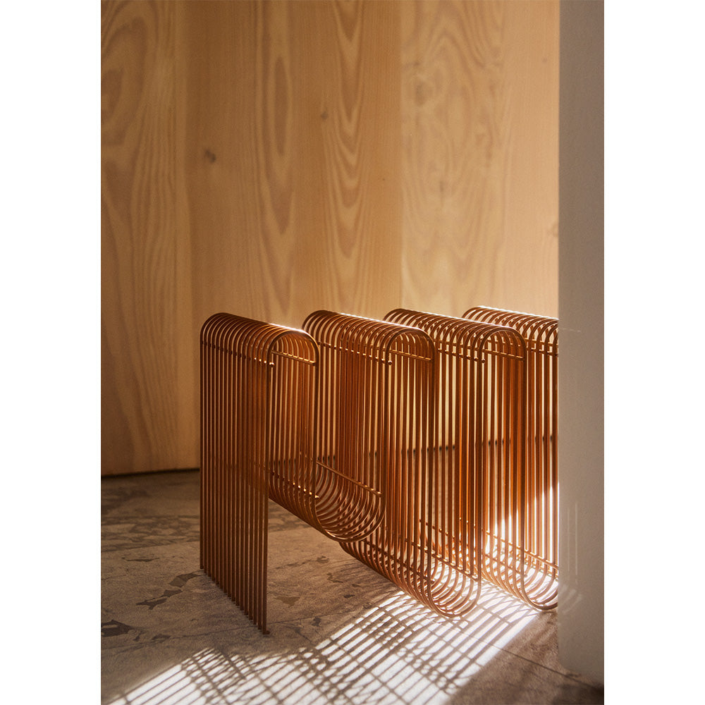 Stojak na czasopisma CURVA brązowy