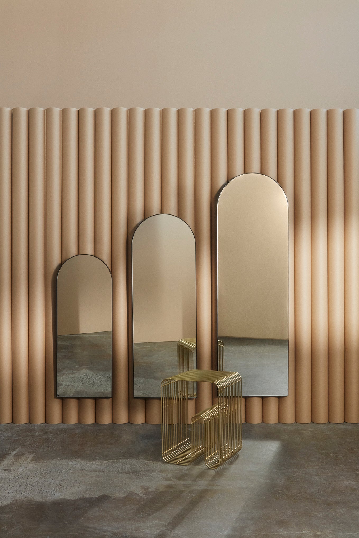 Lustro ARCUS schwarze Rahmen