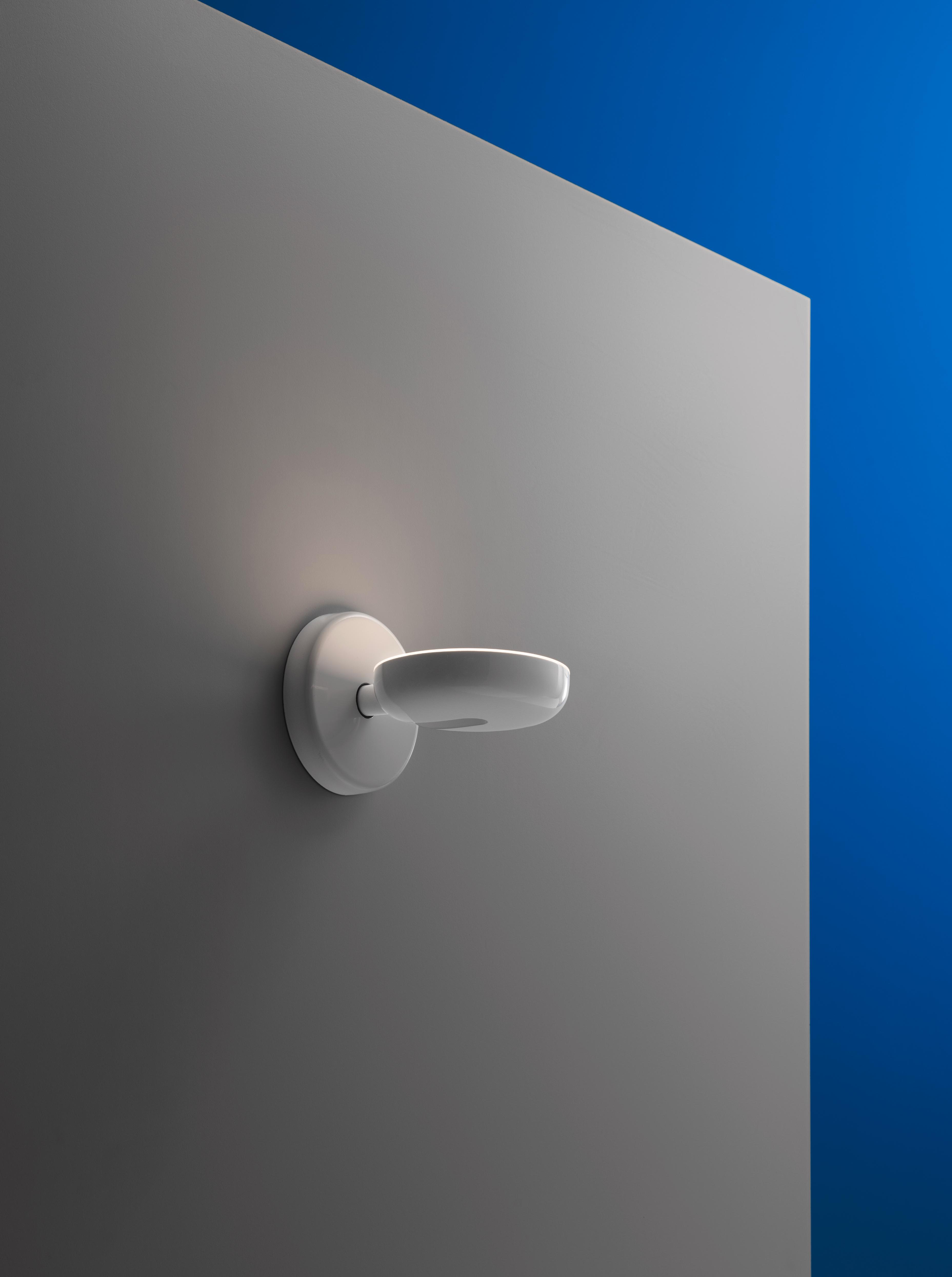 Lampa ścienna CABRIOLETTE połyskujący biały