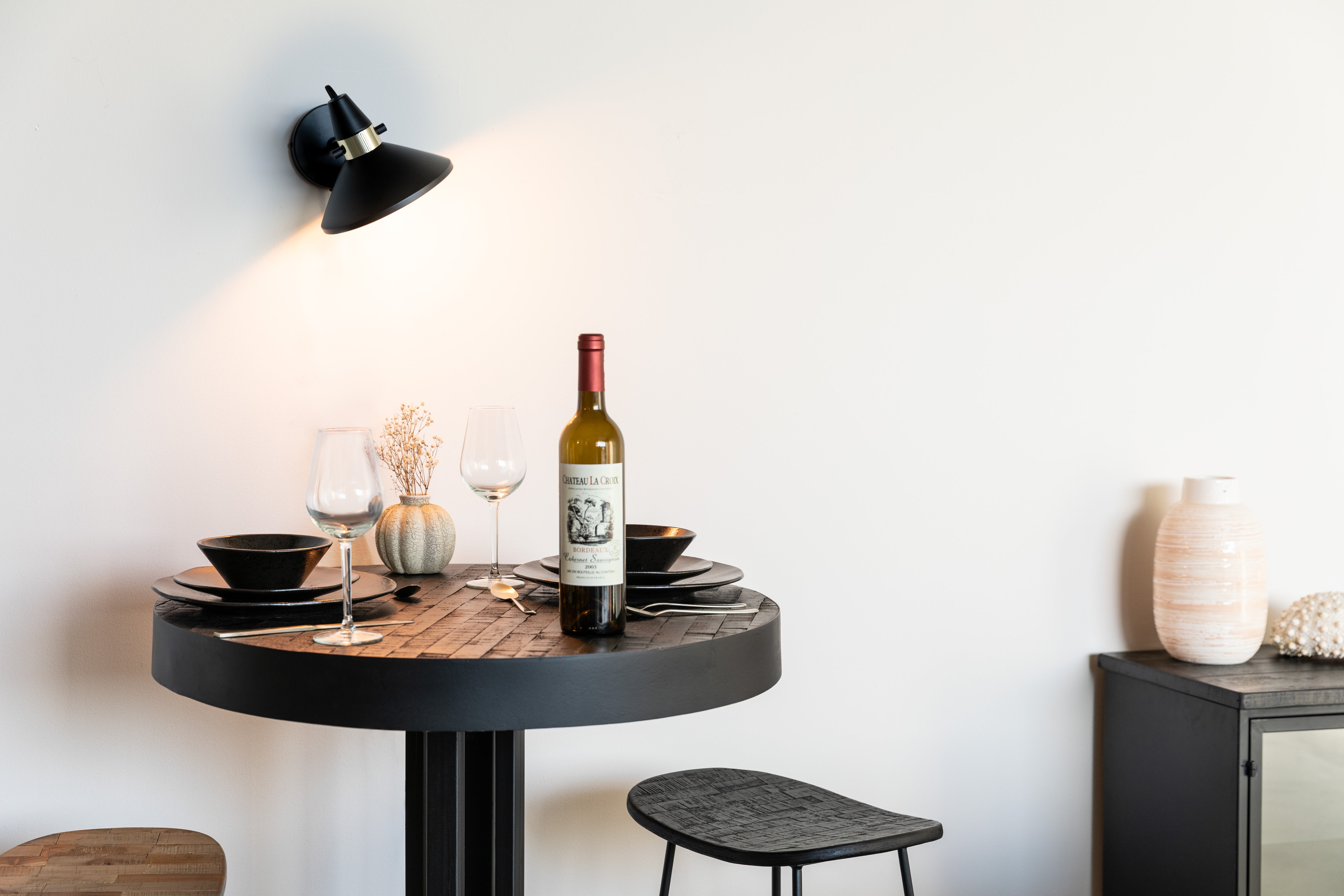 Lampa ścienna regulowana JONA czarny
