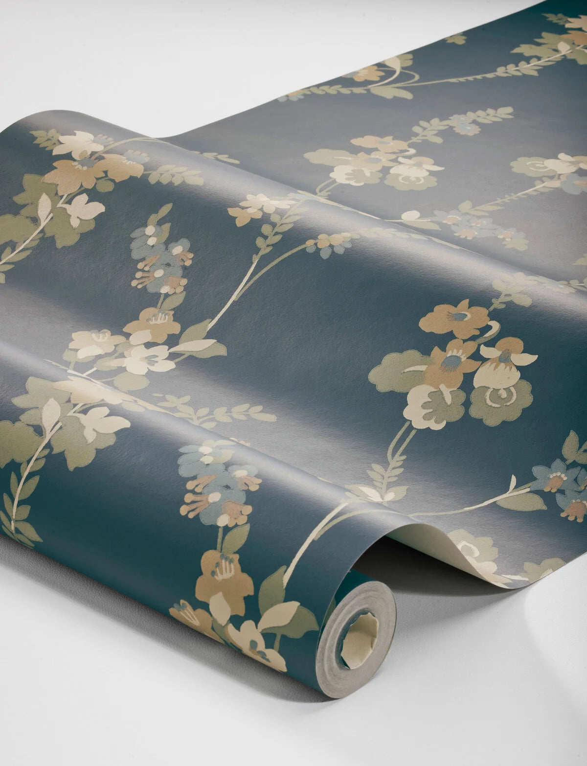 VERA Floral Pattern Wallpaper in Navy Blue and Green