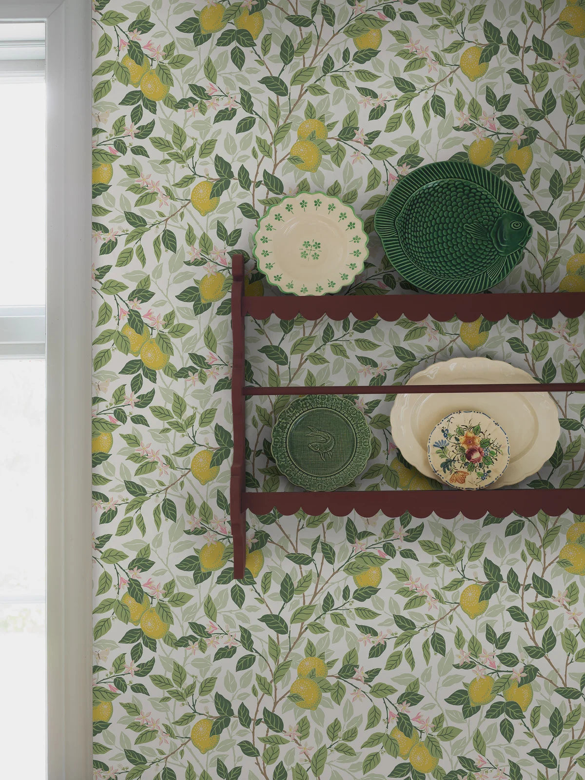 Tapeta flizelinowa papierowa z roślinnym wzorem CITRONTRÄD biały z zielonym