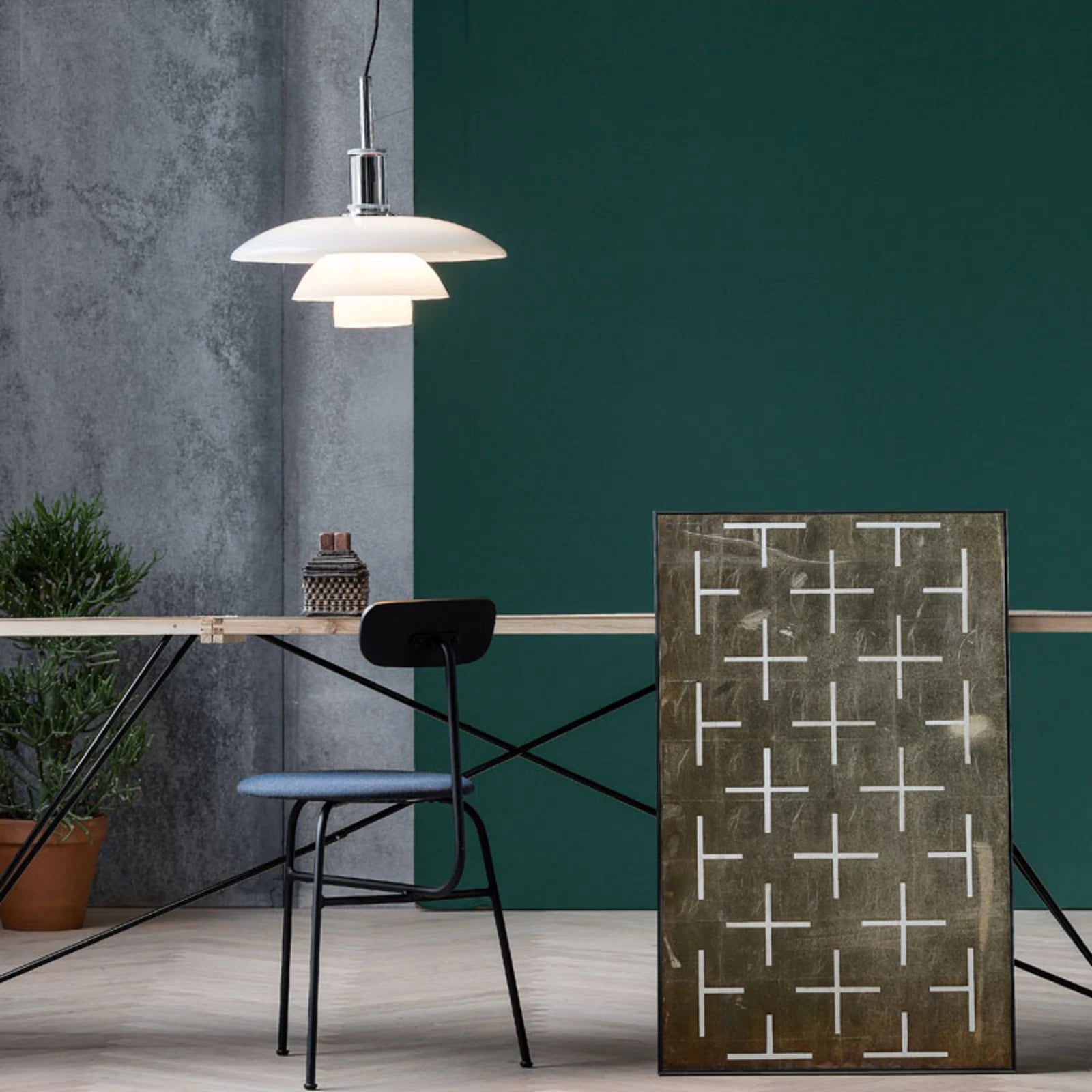 Lampa wisząca PH 3½-3 biały z chromowanym wykończeniem