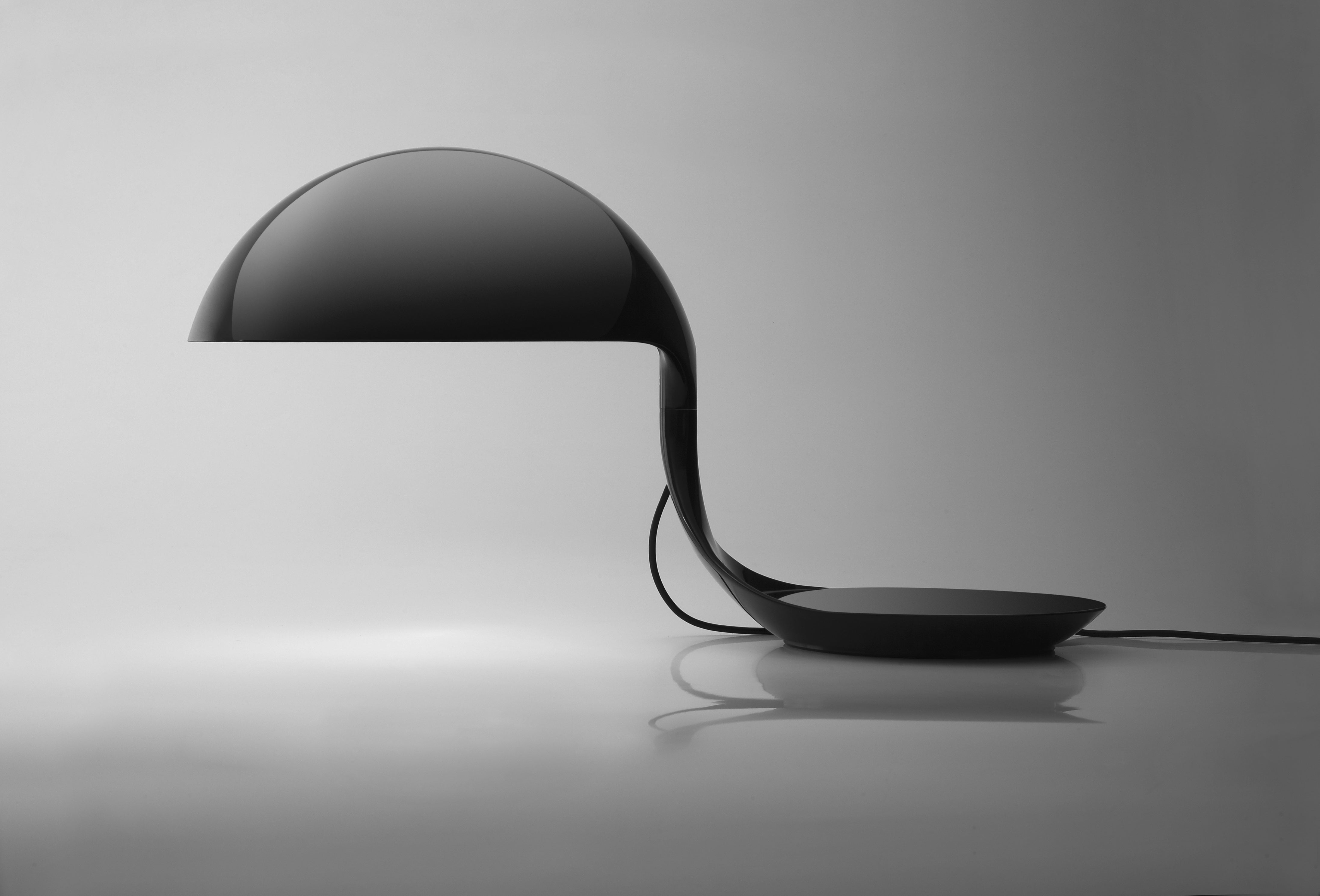 Lampa stołowa COBRA połyskujący czarny