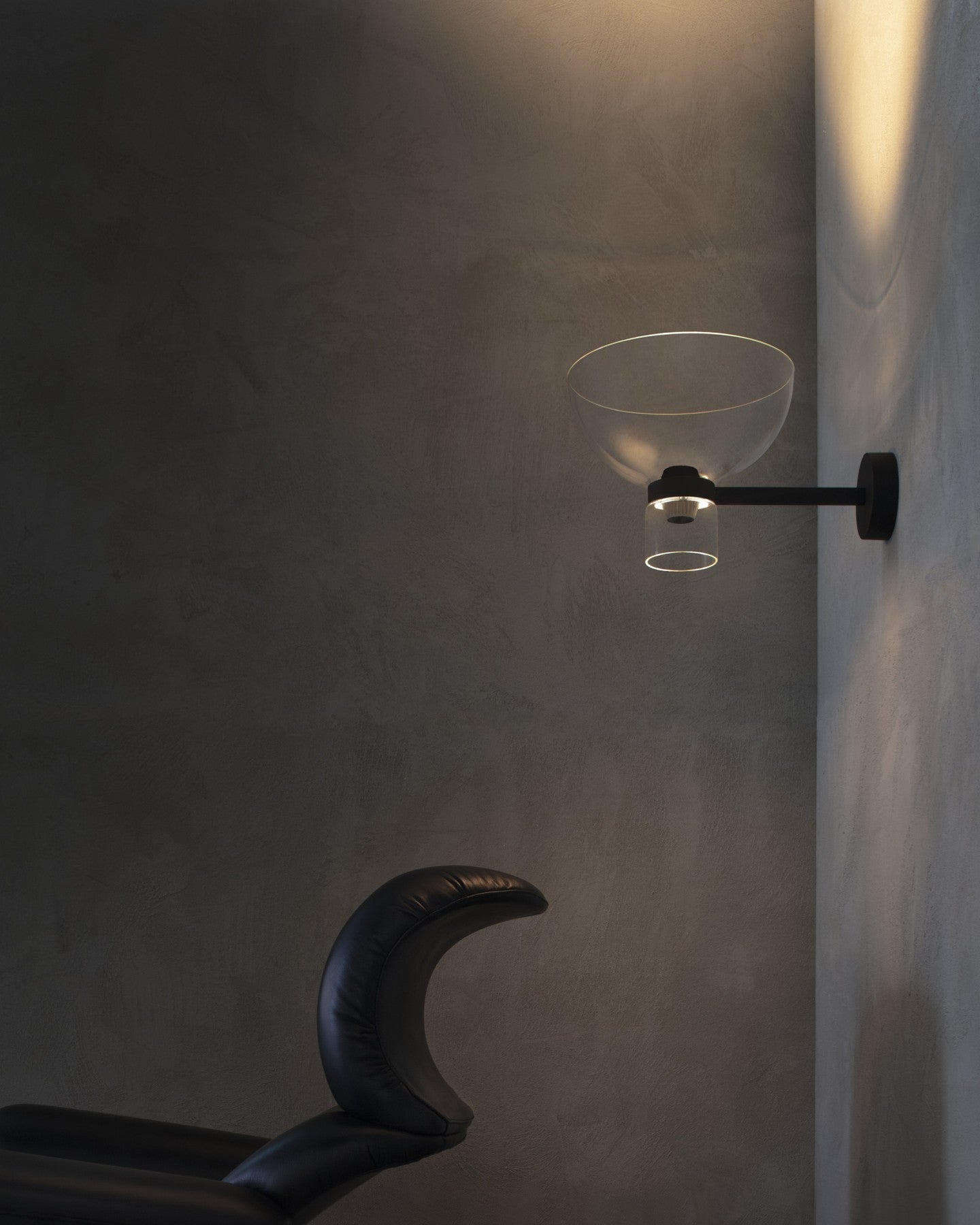 Lampa ścienna NOCTURNE BOWL czarny