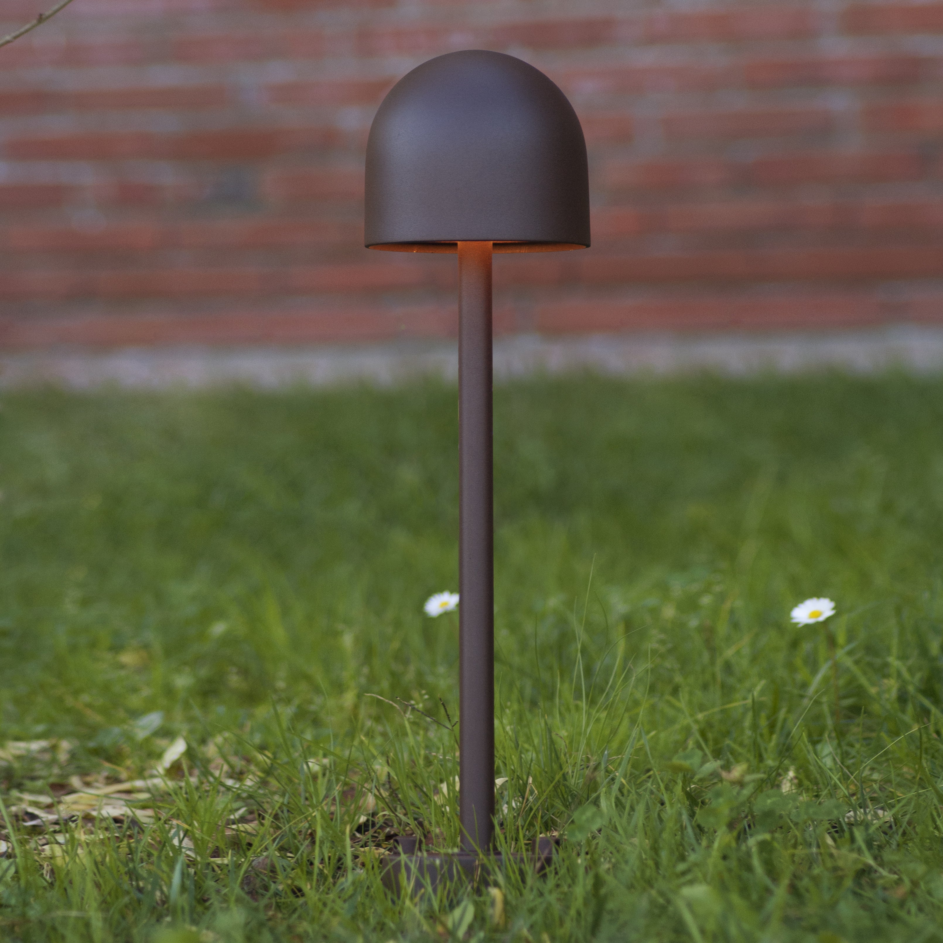 Lampa podłogowa zewnętrzna BOLETO brązowy