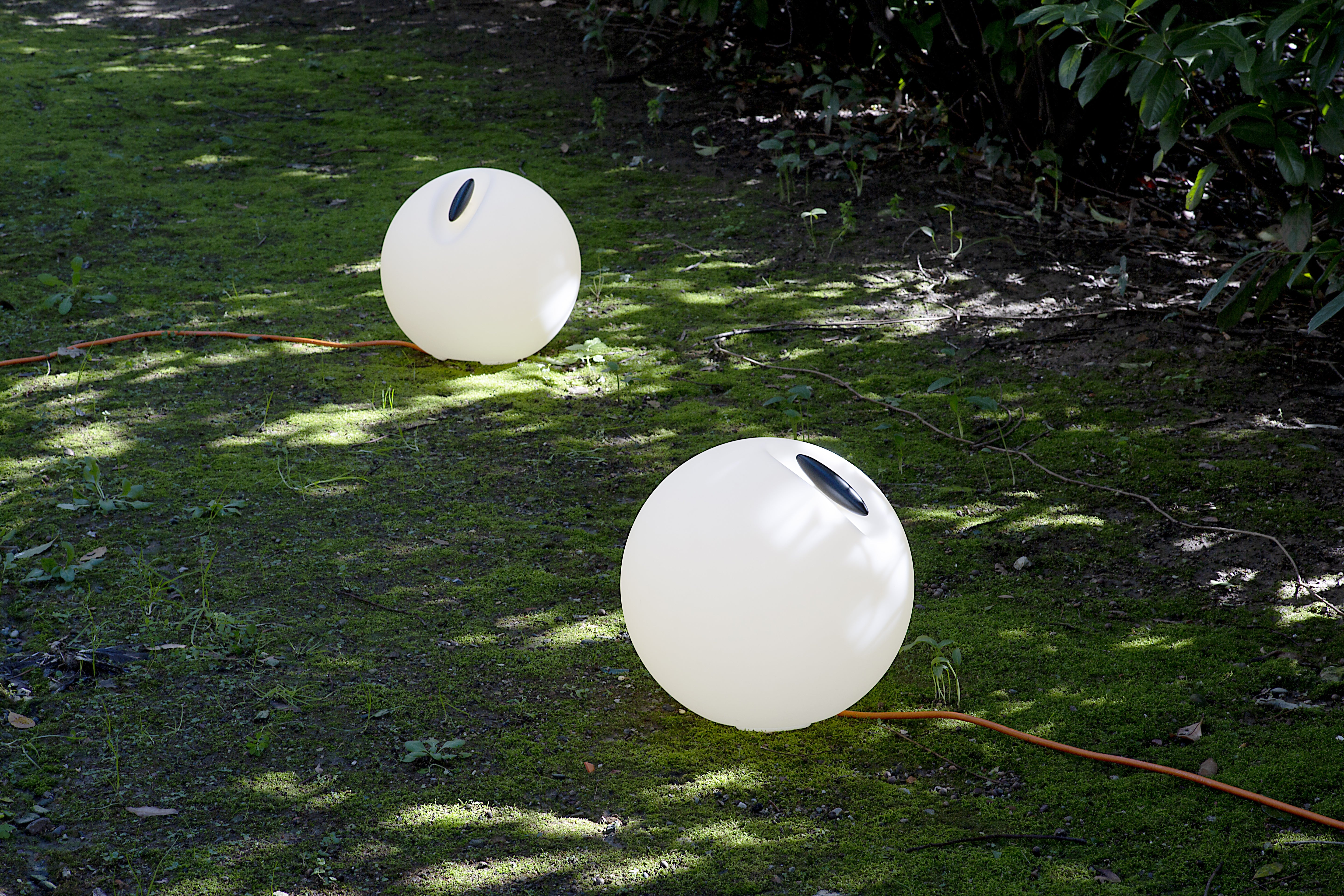 Lampa podłogowa zewnętrzna BOWL biały