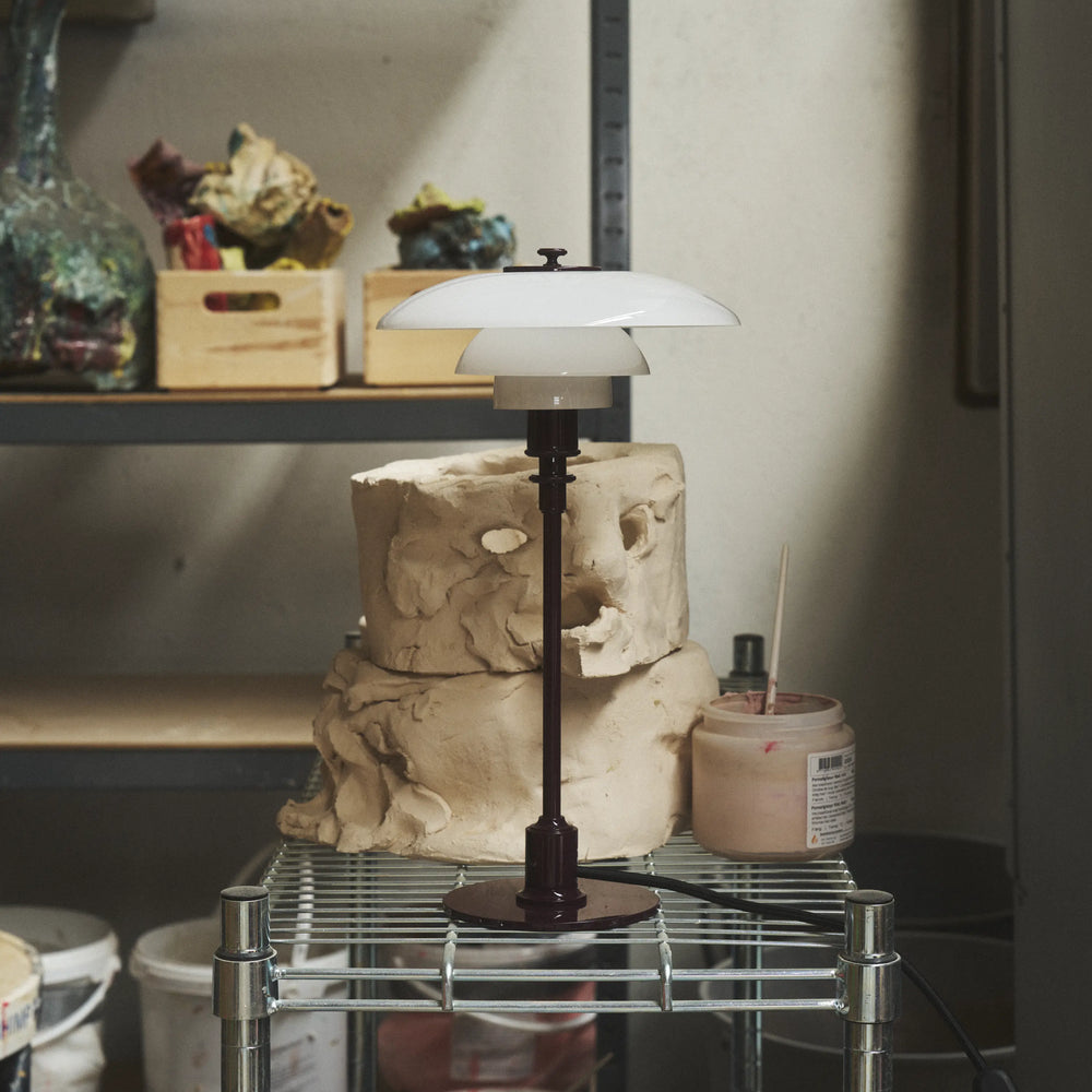 Lampa stołowa PH 2/1 biały z bordową podstawą