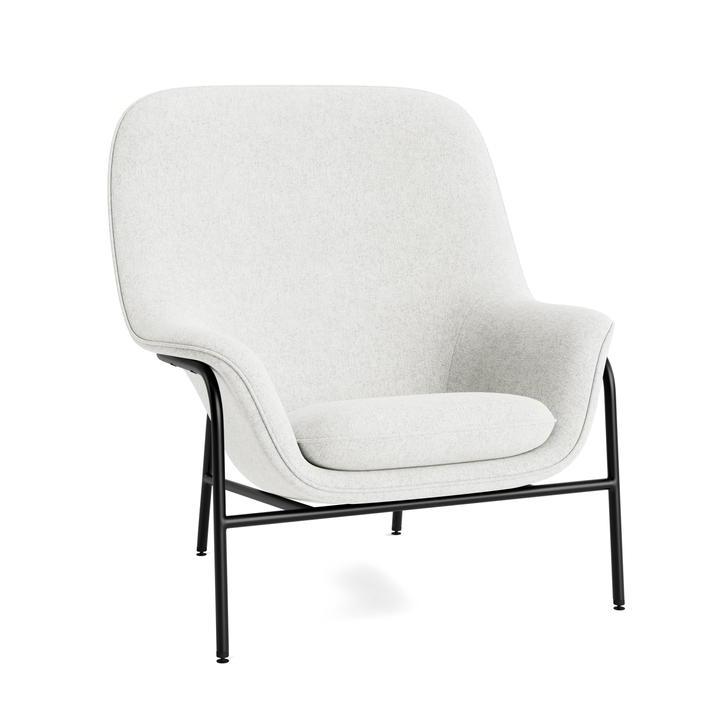 Fotel DRAPE HIGH z czarną metalową podstawą