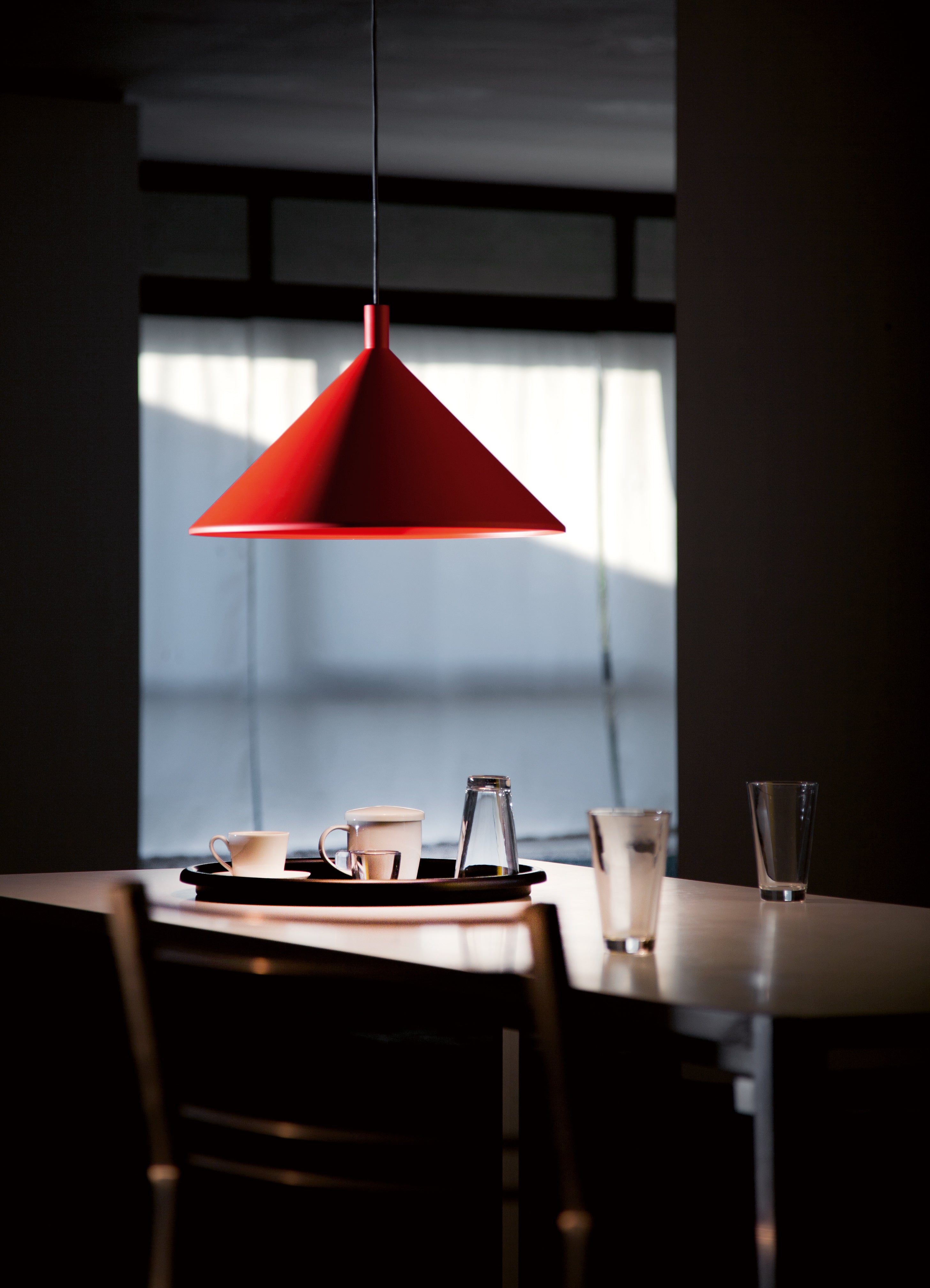 Lampa wisząca CONO biały