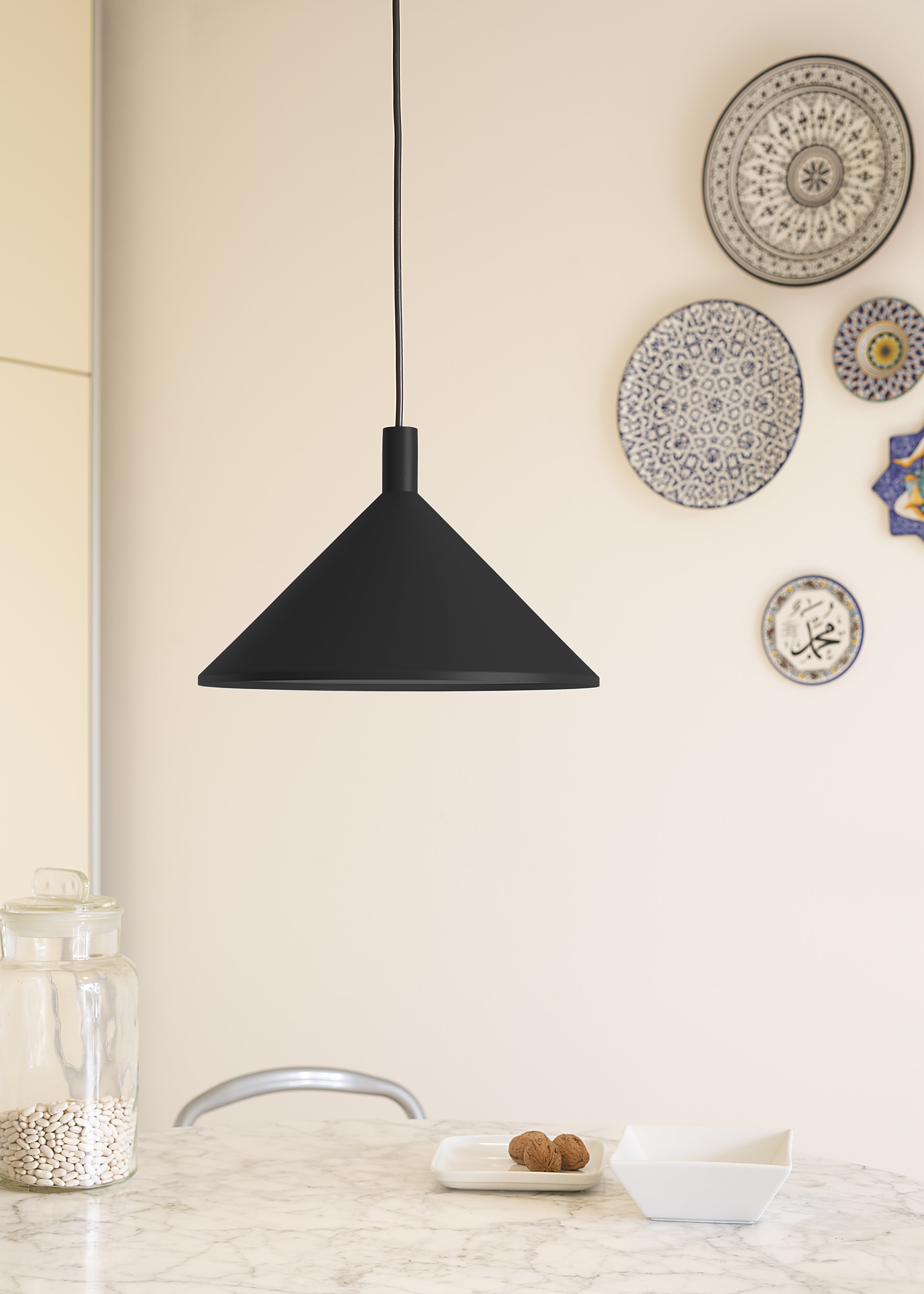 Lampa wisząca CONO biały