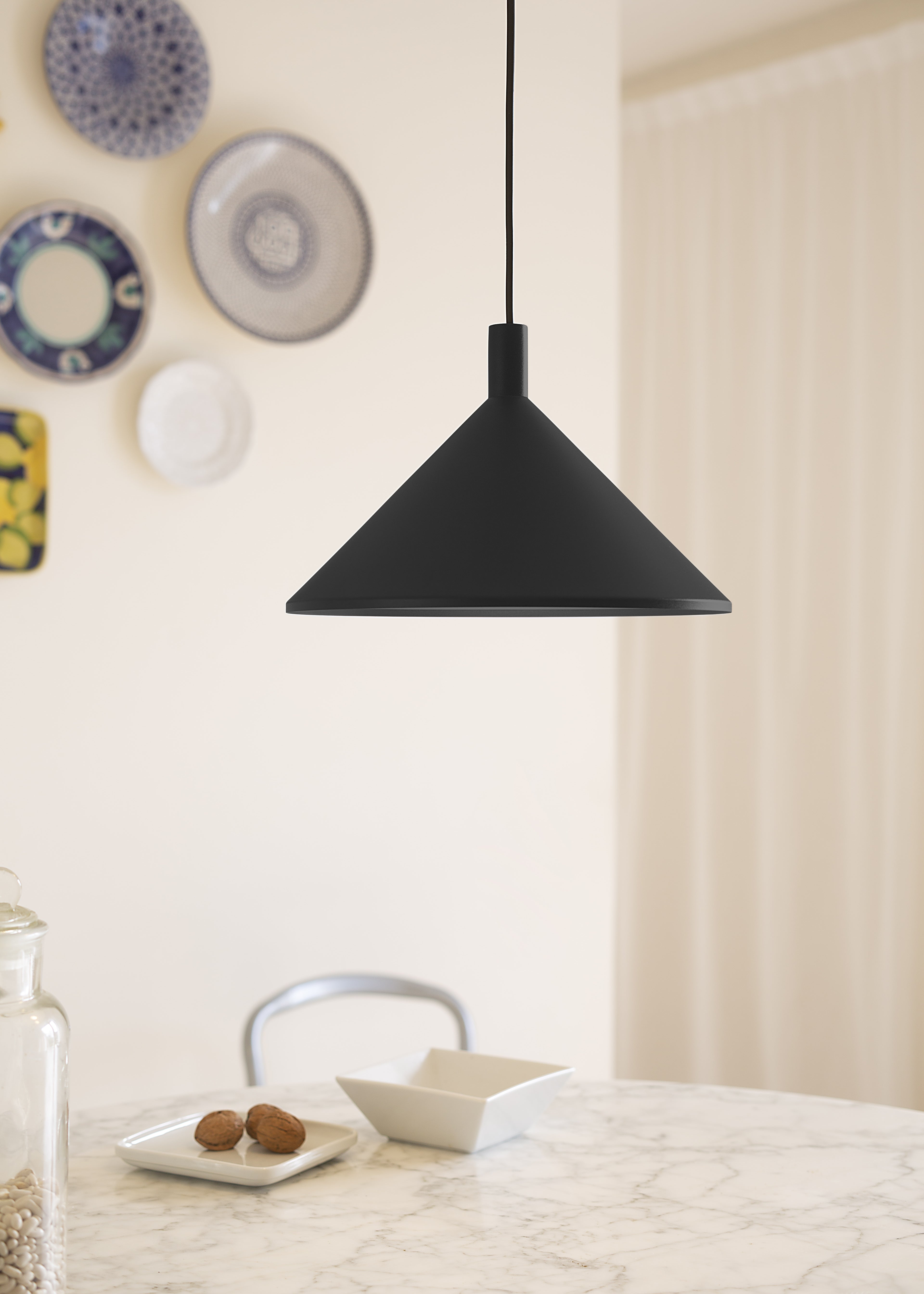 Lampa wisząca CONO biały