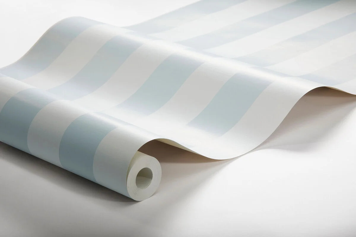 Tapeta flizelinowa papierowa w paski FALSTERBO STRIPE biały z niebieskim