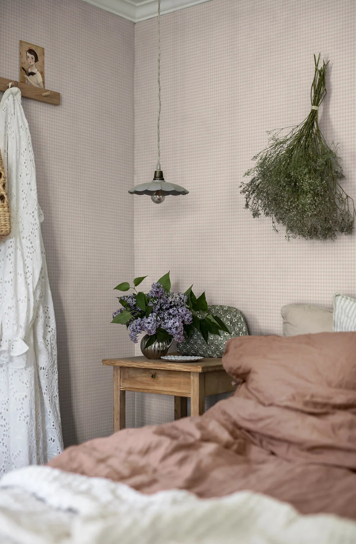 Strukturierte Tapete, die Leinen im Karomuster imitiert, PICNIC CHECK, rosa mit Weiß