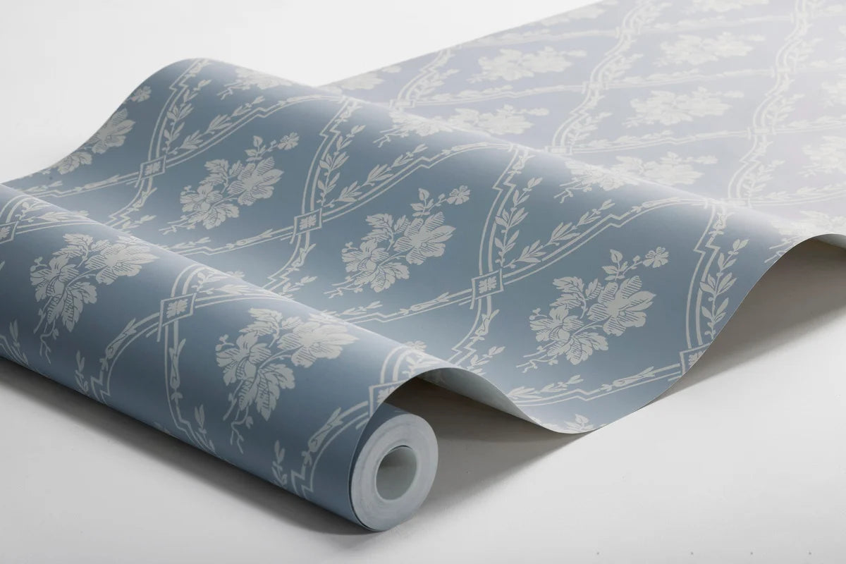 VÄSTIGÅRN blaue Vlies-Tapete mit pflanzlichem Muster