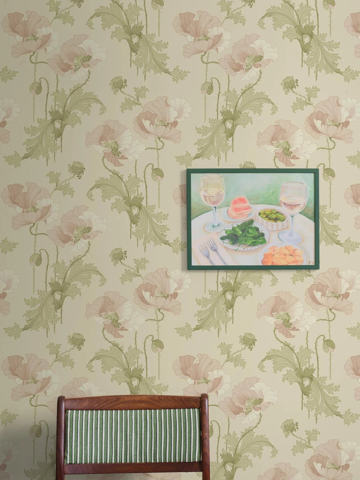 Non-woven paper wallpaper with a floral pattern VALLMO light beige with pink