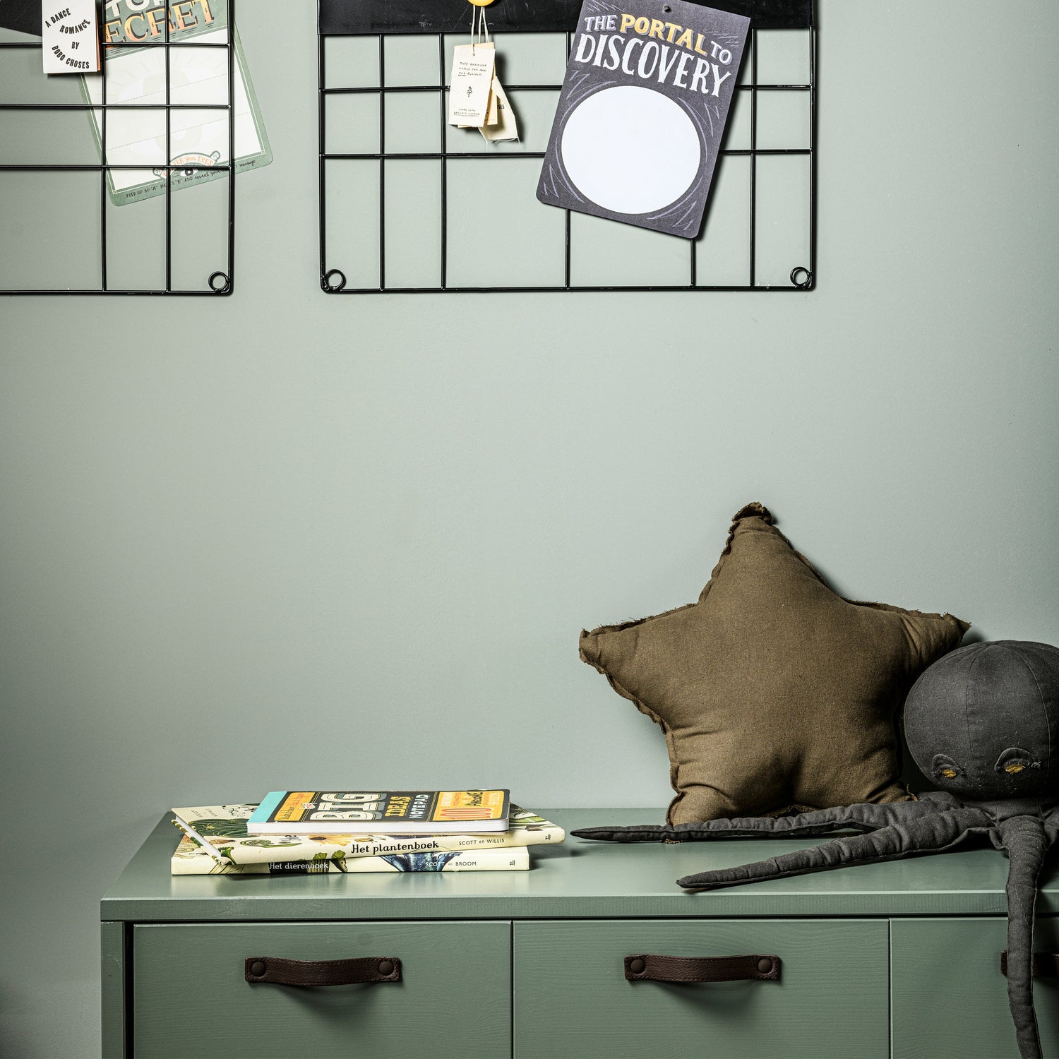 STAGE Bench with Drawers in Gray-Green