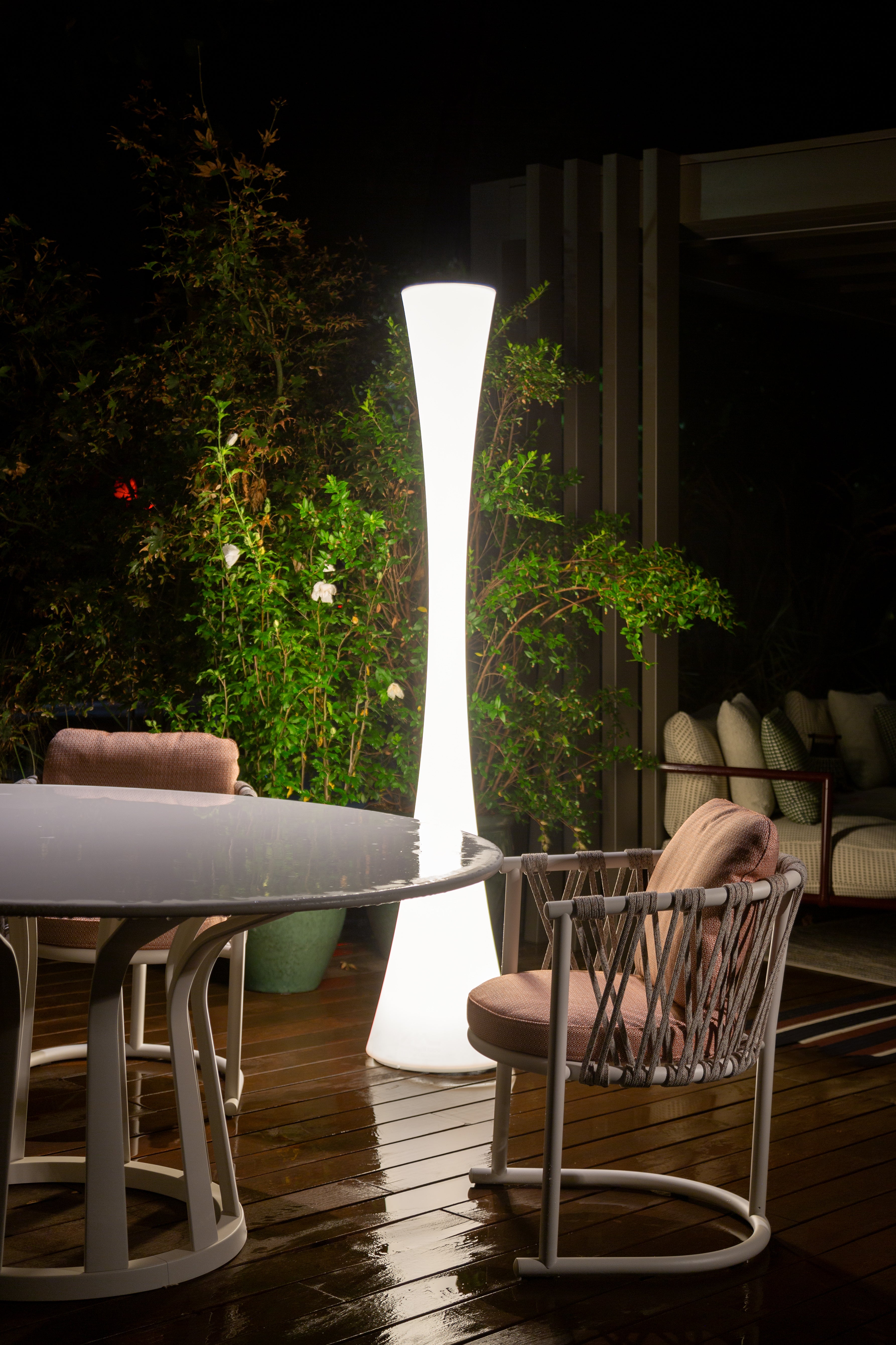 Lampa podłogowa BICONICA połyskujący czarny