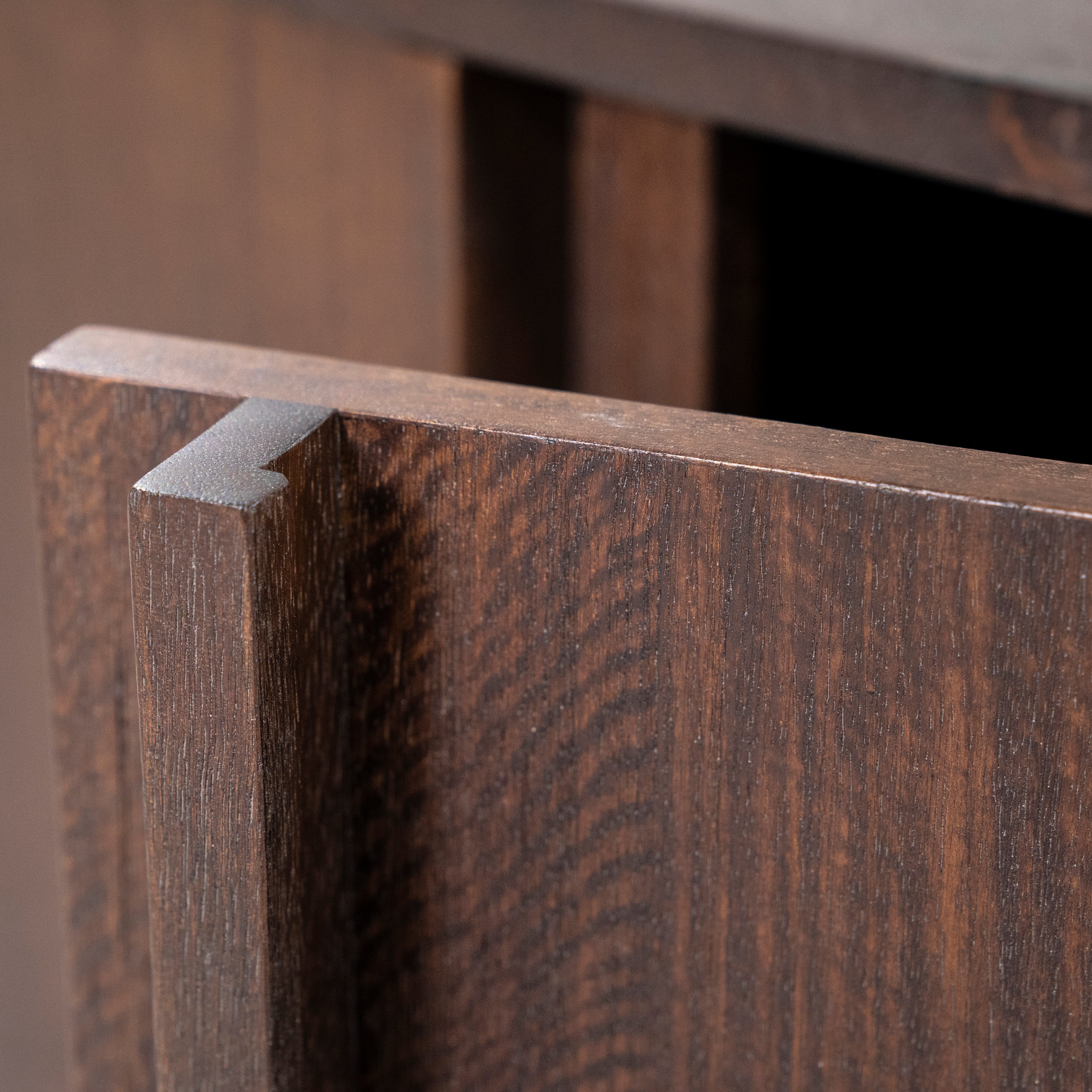 Szafka RTV JIMMY drewno mango