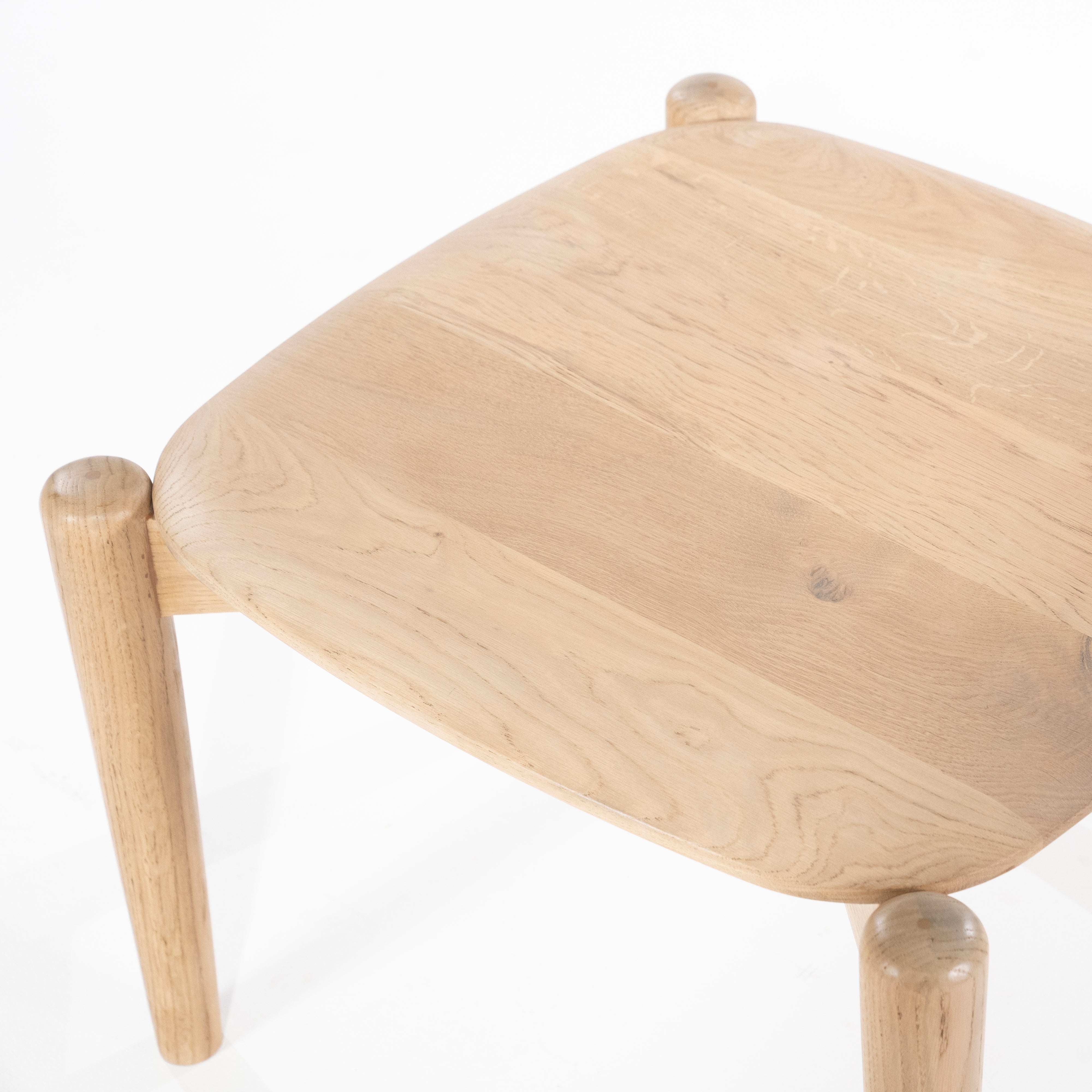 SELBU Side Table Oak Wood